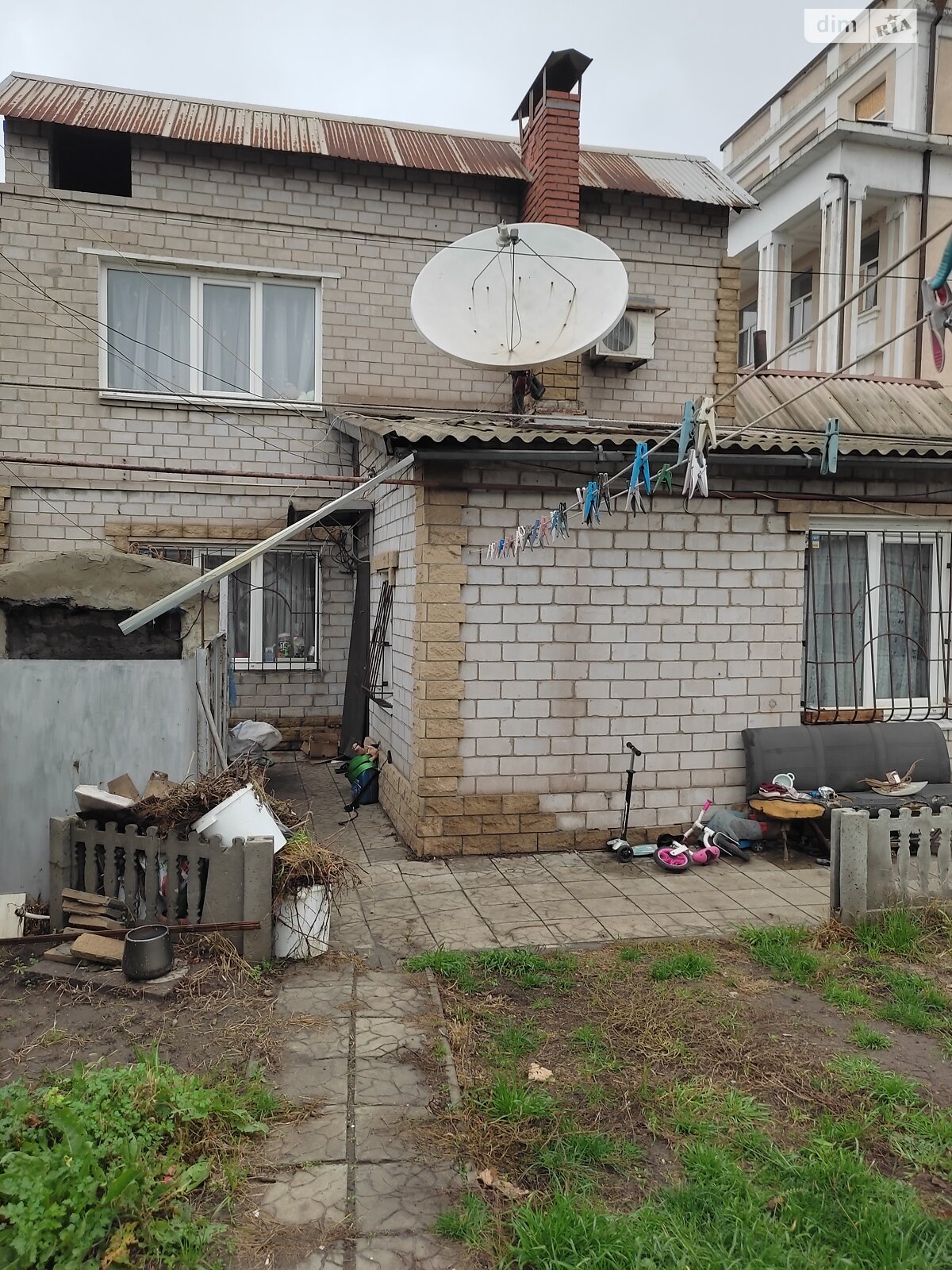 двухэтажный дом с отоплением, 90 кв. м, кирпич. Продажа в Днепре район Кайдаки фото 1