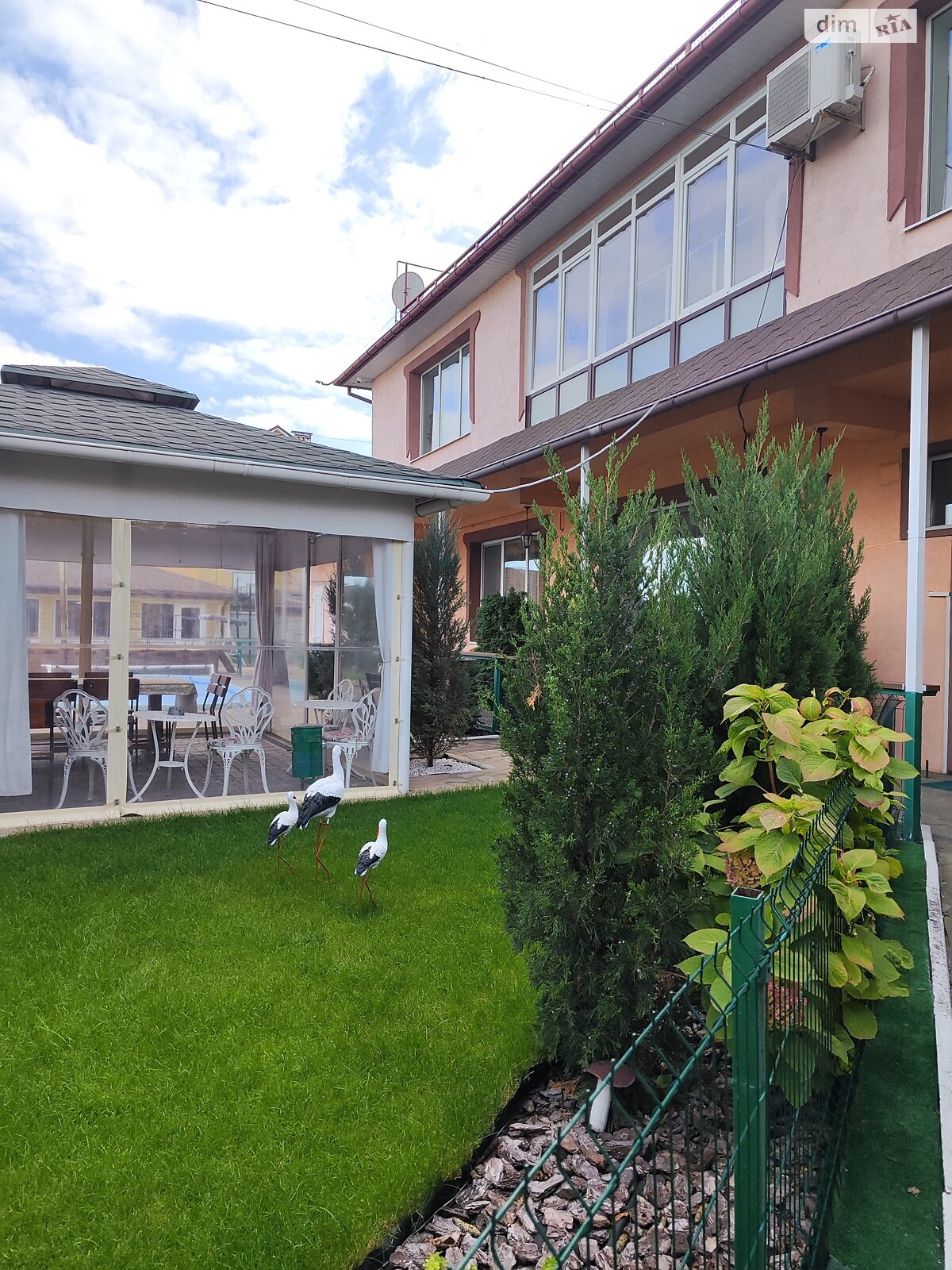 двоповерховий будинок з балконом, 360 кв. м, цегла. Продаж в Дніпрі, район Кайдаки фото 1 двоповерховий будинок з балконом, 360 кв. м, цегла. Продаж в Дніпрі, район Кайдаки фото 1