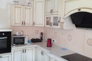 двухэтажный дом с балконом, 209 кв. м, шлакобетон. Продажа в Днепре район Клинчик фото 2