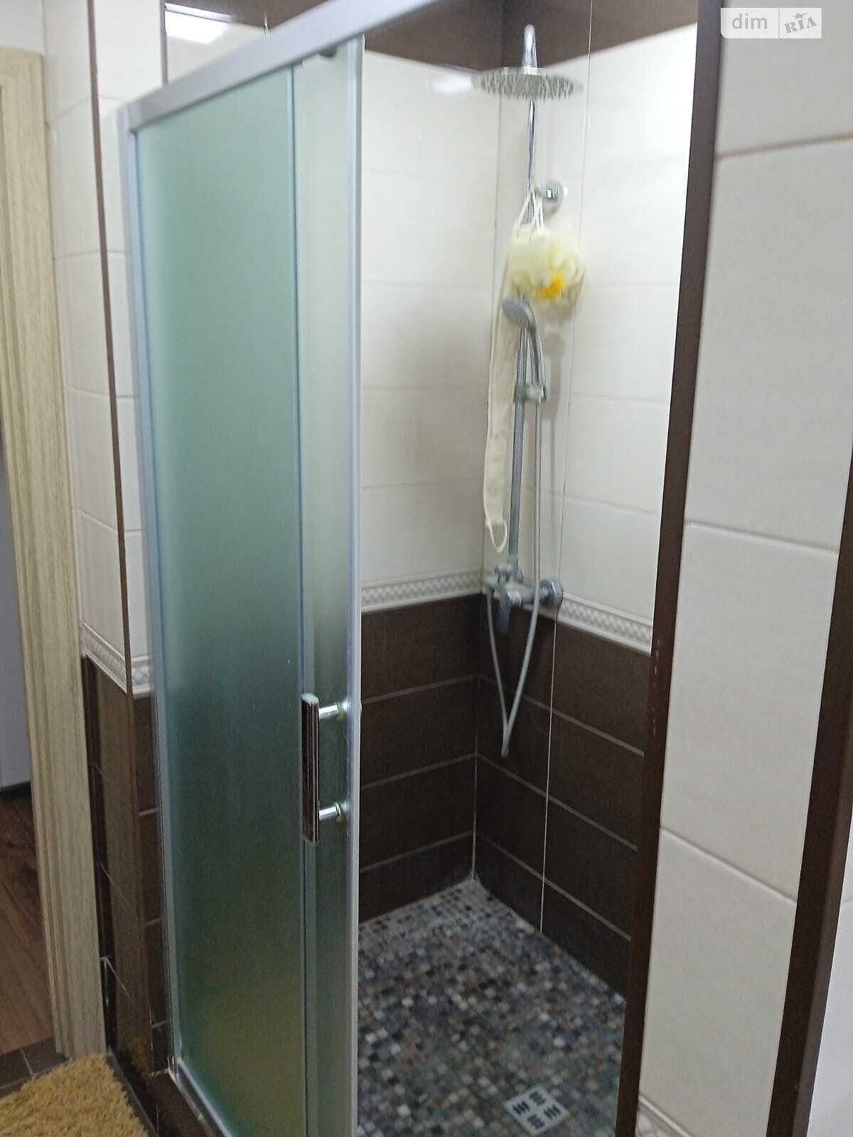 двухэтажный дом с балконом, 209 кв. м, шлакобетон. Продажа в Днепре район Клинчик фото 1