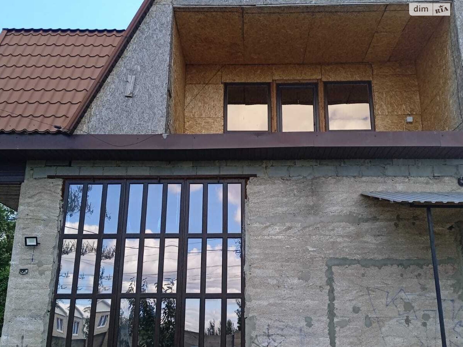 двухэтажный дом с балконом, 209 кв. м, шлакобетон. Продажа в Днепре район Клинчик фото 1