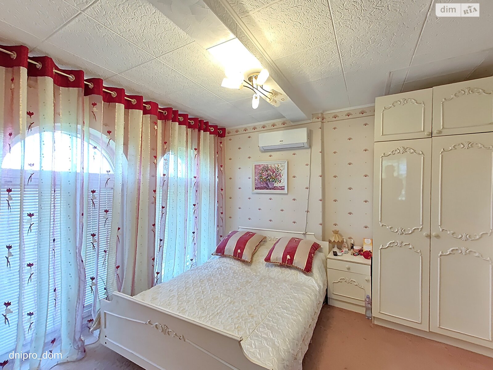 двоповерховий будинок з балконом, 76 кв. м, цегла. Продаж в Дніпрі, район Конюшівка фото 1 двоповерховий будинок з балконом, 76 кв. м, цегла. Продаж в Дніпрі, район Конюшівка фото 1