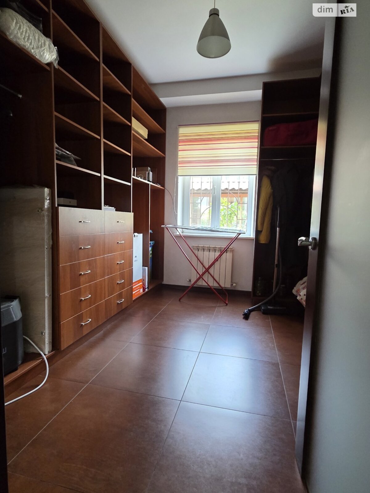 двухэтажный дом с верандой, 162 кв. м, кирпич. Продажа в Днепре район Конюшевка фото 1 двухэтажный дом с верандой, 162 кв. м, кирпич. Продажа в Днепре район Конюшевка фото 1