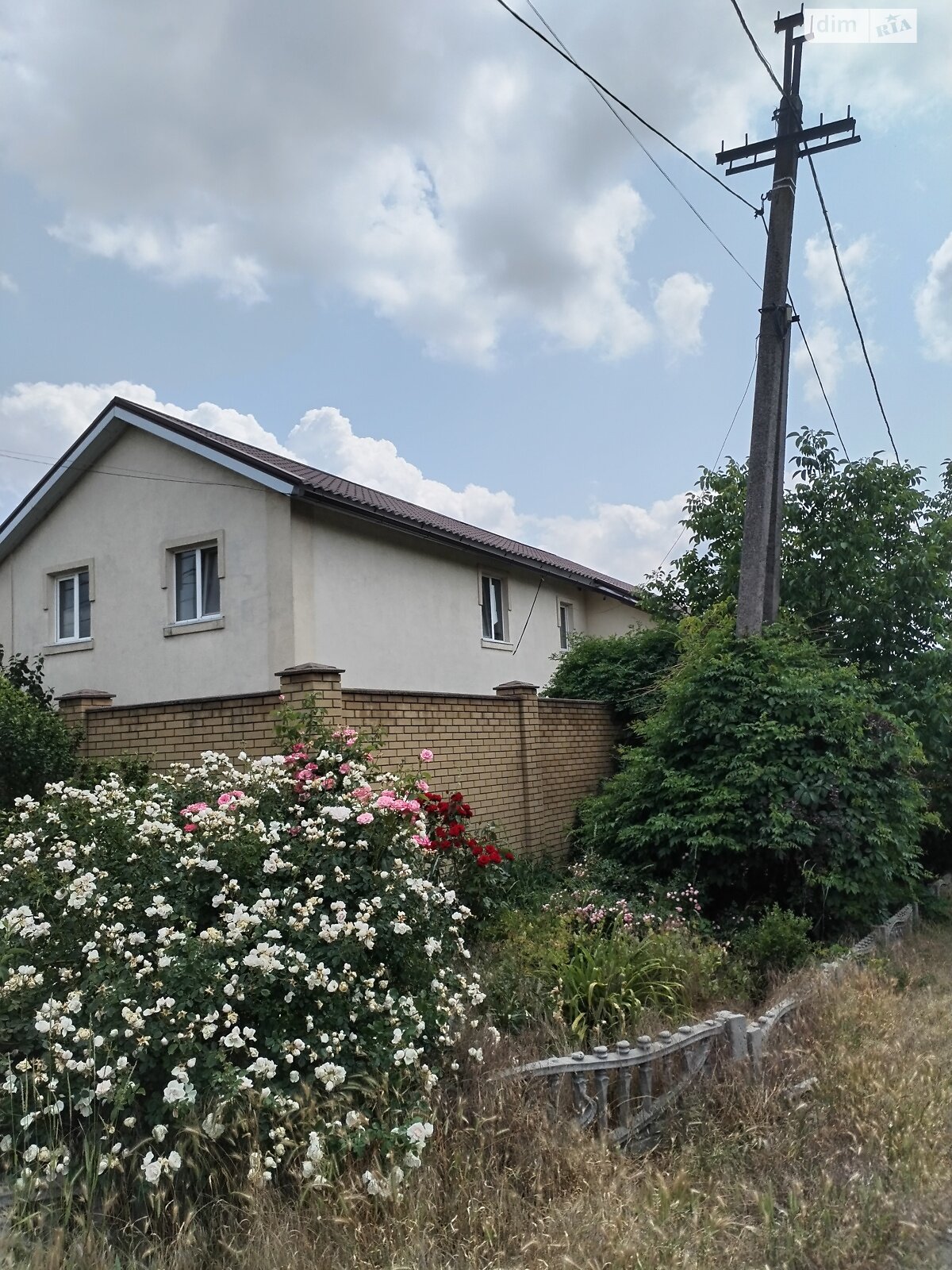 двухэтажный дом с верандой, 220 кв. м, шлакобетон. Продажа в Днепре район Корея фото 1 двухэтажный дом с верандой, 220 кв. м, шлакобетон. Продажа в Днепре район Корея фото 1