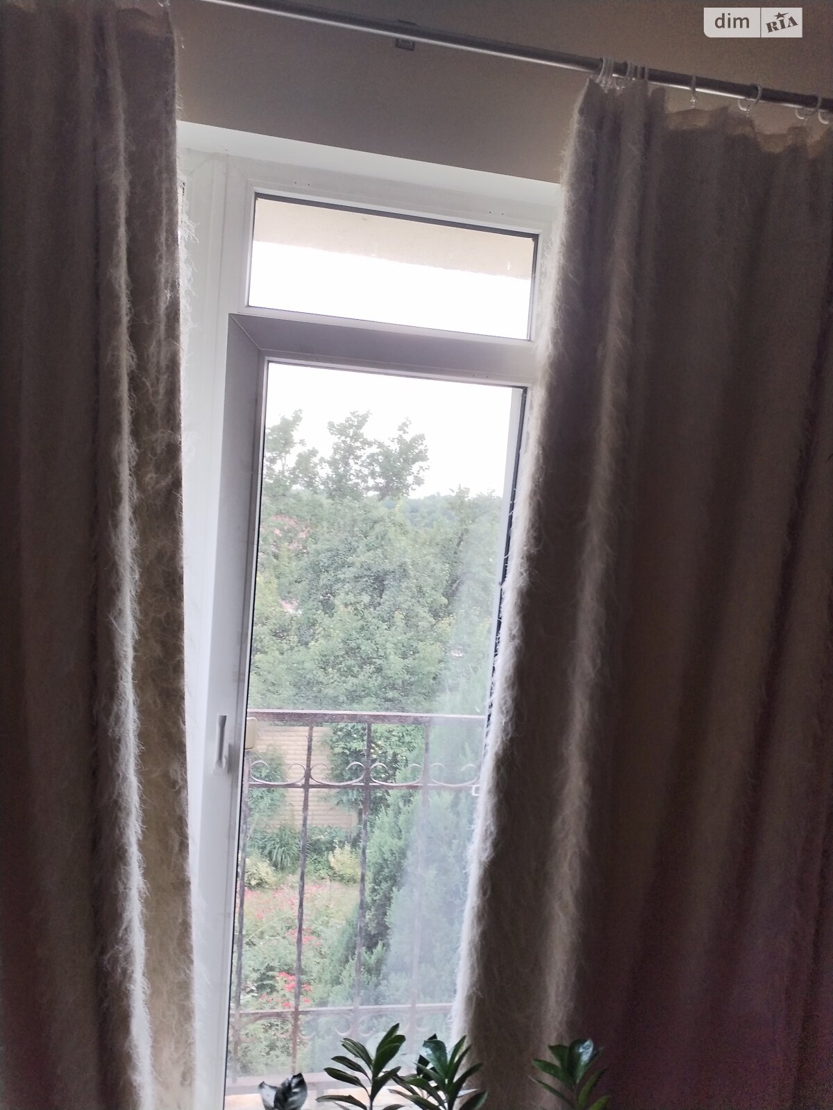 двухэтажный дом с верандой, 220 кв. м, шлакобетон. Продажа в Днепре район Корея фото 1 двухэтажный дом с верандой, 220 кв. м, шлакобетон. Продажа в Днепре район Корея фото 1