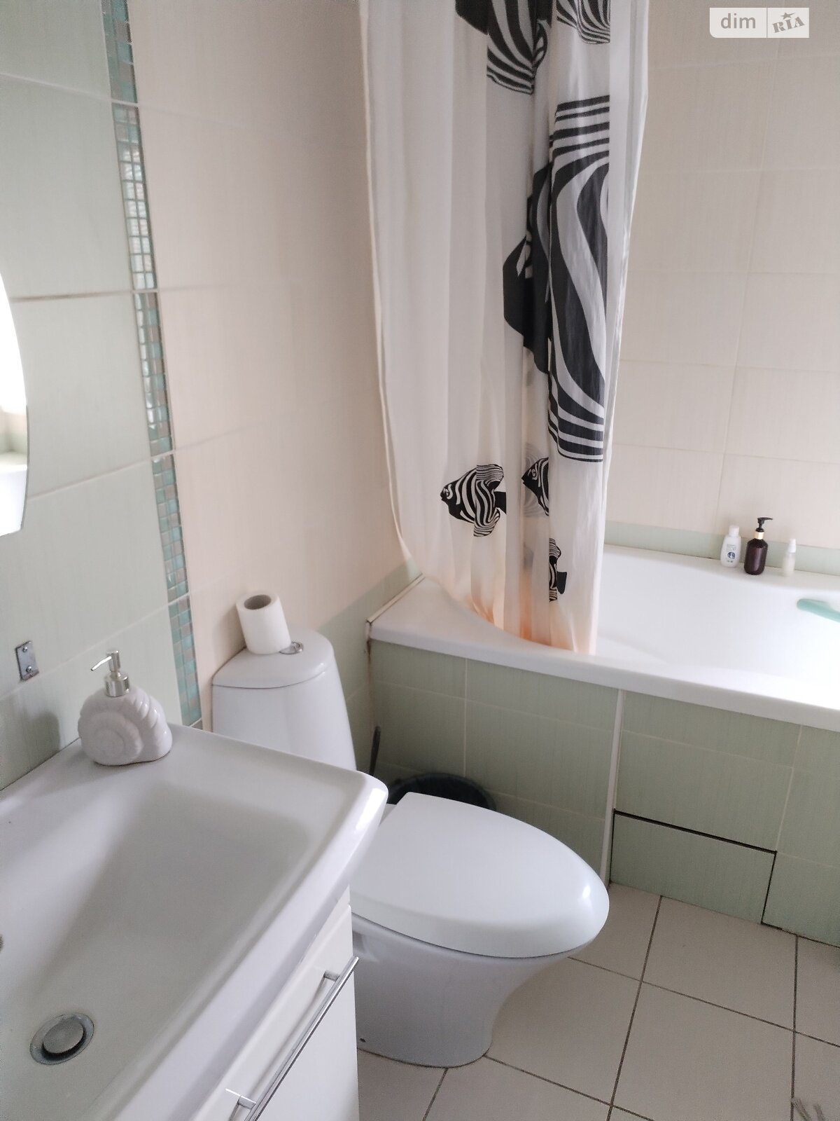 двухэтажный дом с верандой, 220 кв. м, шлакобетон. Продажа в Днепре район Корея фото 1 двухэтажный дом с верандой, 220 кв. м, шлакобетон. Продажа в Днепре район Корея фото 1