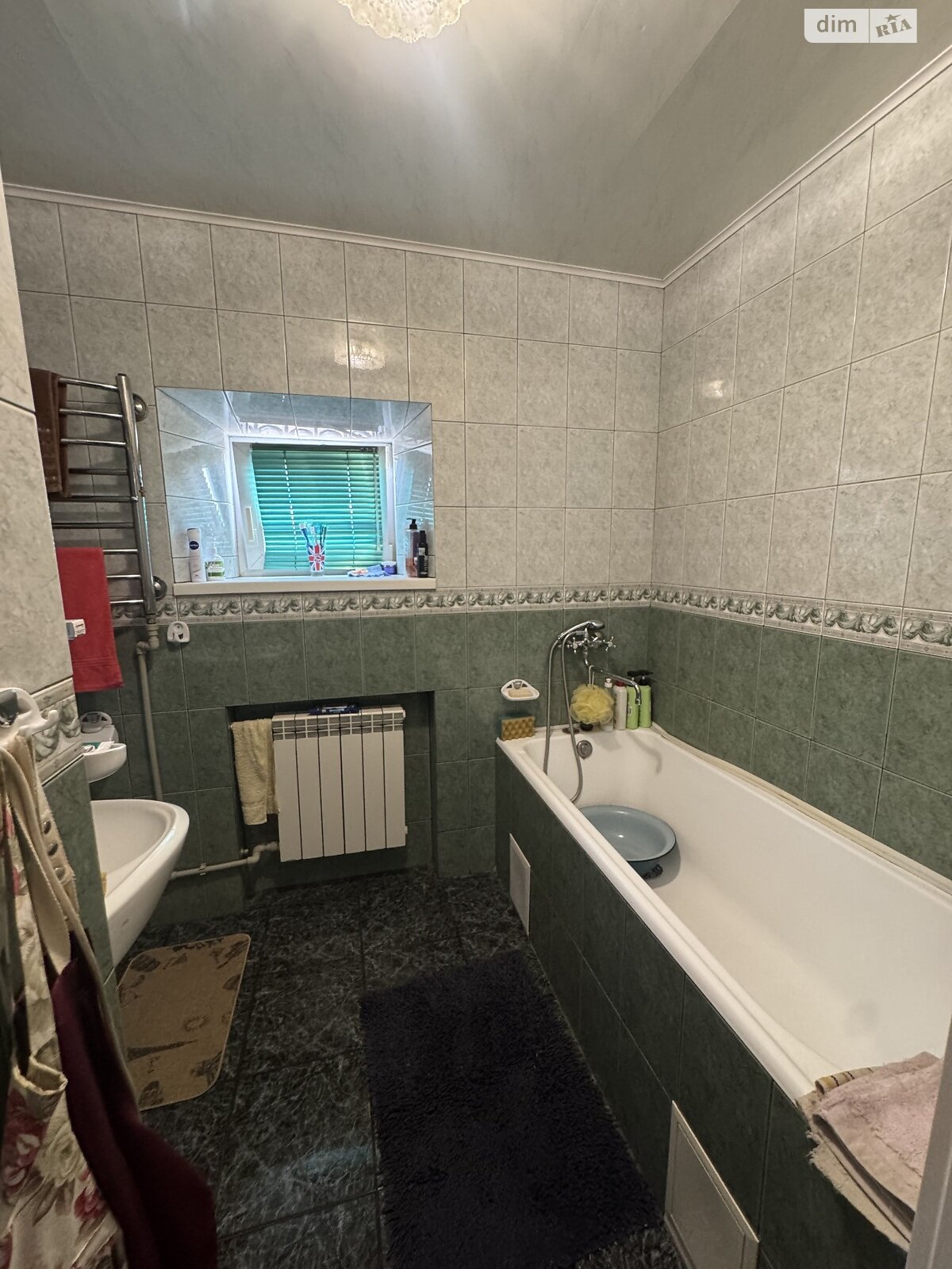 триповерховий будинок з гаражем, 120 кв. м, кирпич. Продаж в Дніпрі, район Краснопілля фото 1