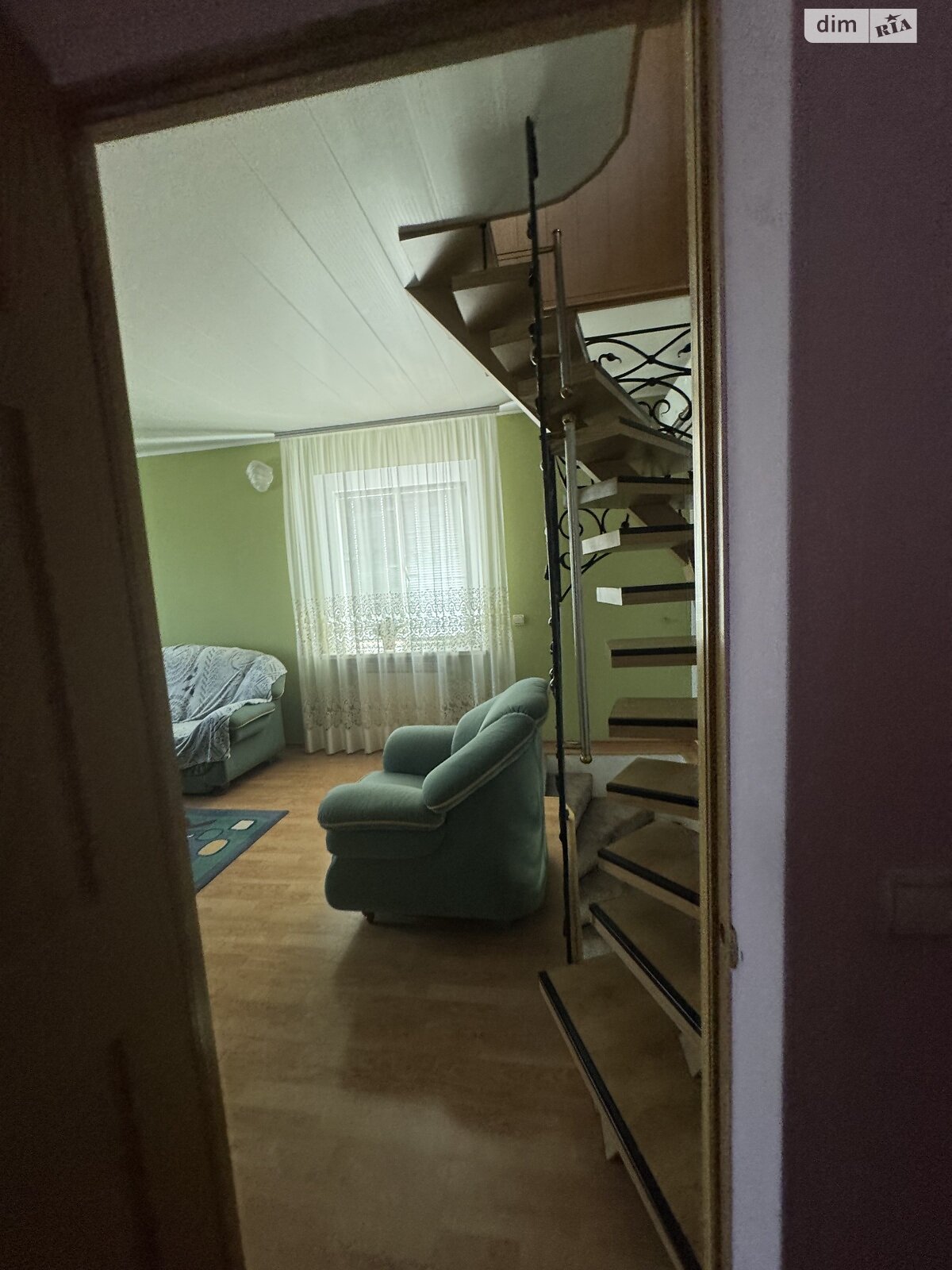 триповерховий будинок з гаражем, 120 кв. м, кирпич. Продаж в Дніпрі, район Краснопілля фото 1