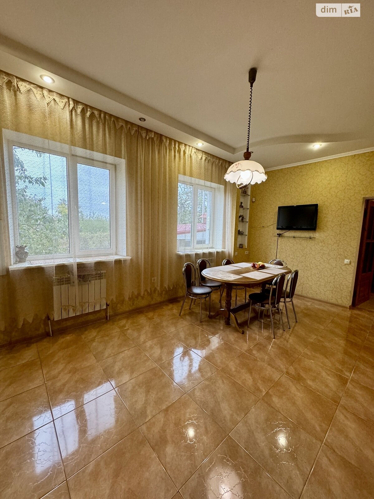 двоповерховий будинок з гаражем, 293.8 кв. м, цегла. Продаж в Дніпрі, район Краснопілля фото 1 двоповерховий будинок з гаражем, 293.8 кв. м, цегла. Продаж в Дніпрі, район Краснопілля фото 1