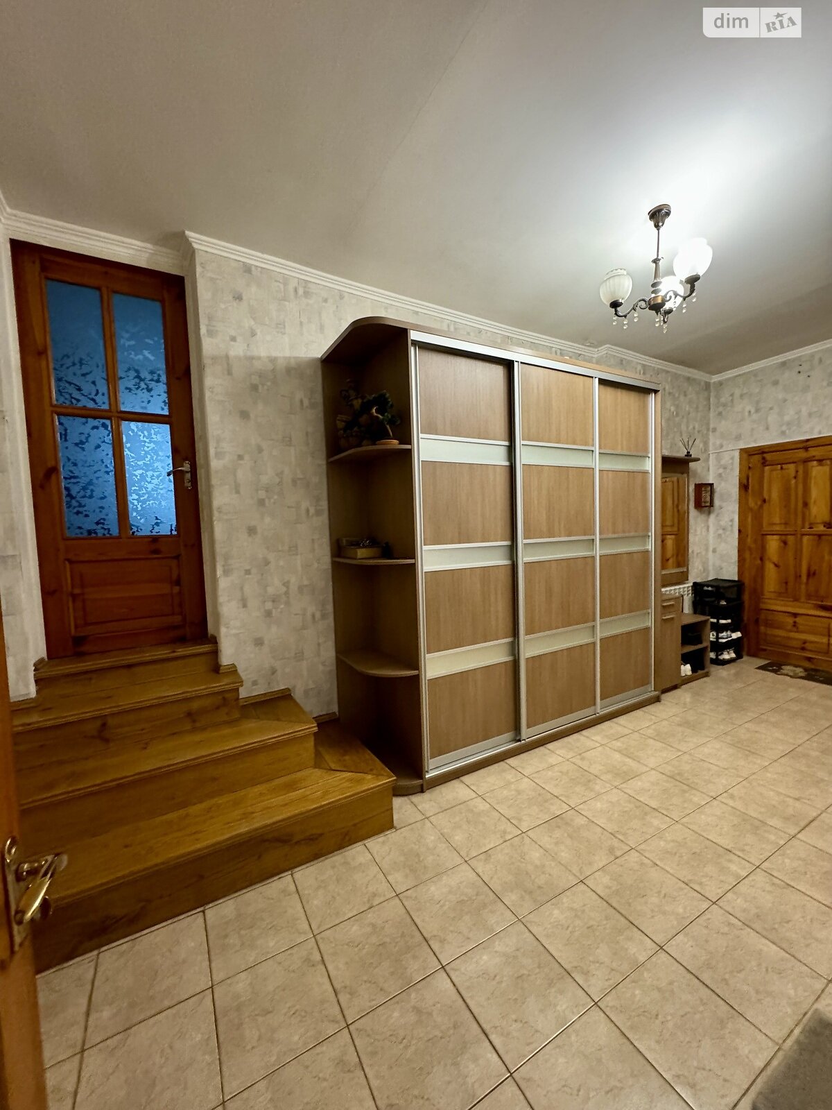 двоповерховий будинок з гаражем, 293.8 кв. м, цегла. Продаж в Дніпрі, район Краснопілля фото 1 двоповерховий будинок з гаражем, 293.8 кв. м, цегла. Продаж в Дніпрі, район Краснопілля фото 1