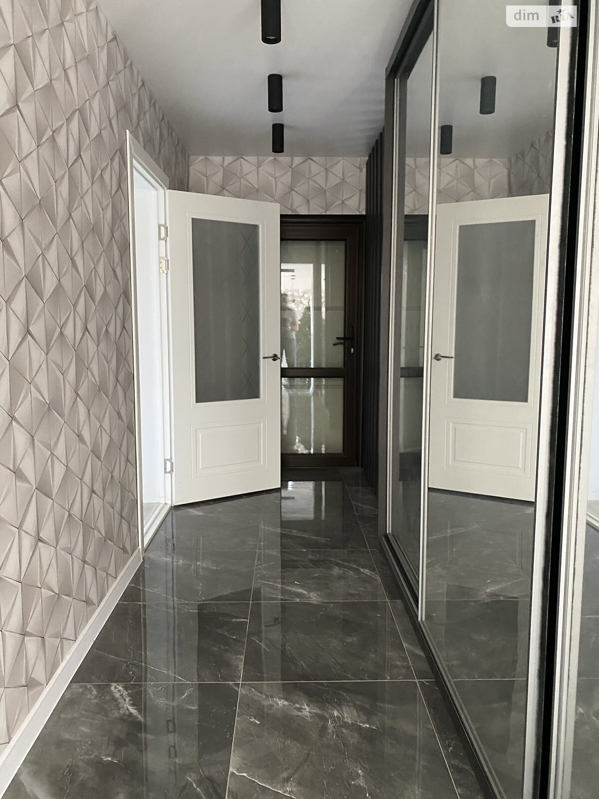 одноповерховий будинок з гаражем, 122 кв. м, шлакобетон. Продаж в Дніпрі, район Краснопілля фото 1
