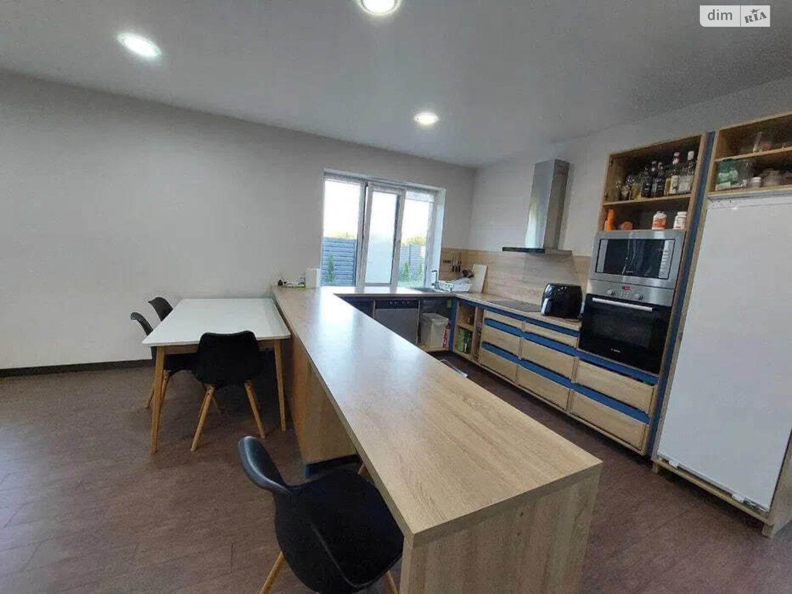 двухэтажный дом с верандой, 180 кв. м, газобетон. Продажа в Днепре район Краснополье фото 1 двухэтажный дом с верандой, 180 кв. м, газобетон. Продажа в Днепре район Краснополье фото 1