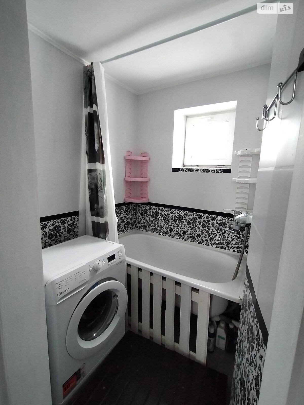 трехэтажный дом с гаражом, 92 кв. м, кирпич. Продажа в Днепре район Чечеловский фото 1 трехэтажный дом с гаражом, 92 кв. м, кирпич. Продажа в Днепре район Чечеловский фото 1