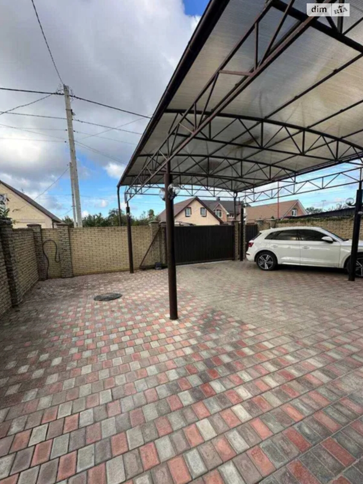 двухэтажный дом с верандой, 322.5 кв. м, кирпич. Продажа в Днепре фото 1 двухэтажный дом с верандой, 322.5 кв. м, кирпич. Продажа в Днепре фото 1