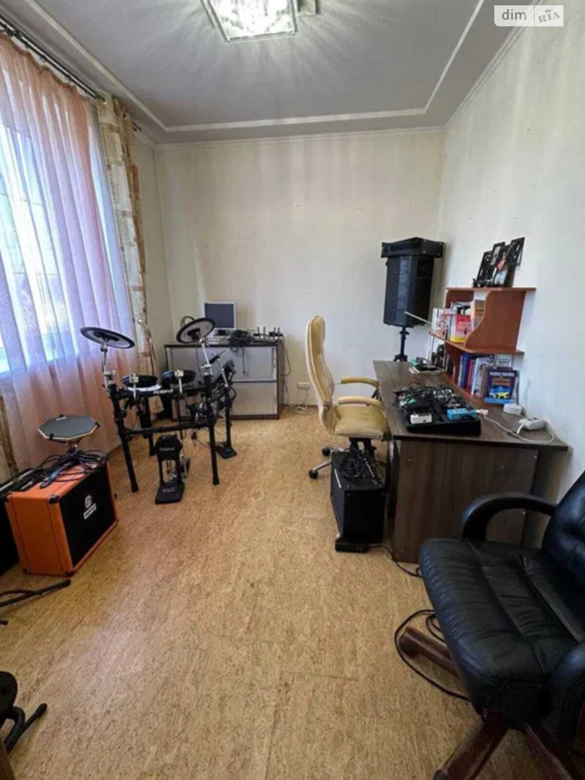 двухэтажный дом с верандой, 322.5 кв. м, кирпич. Продажа в Днепре фото 1 двухэтажный дом с верандой, 322.5 кв. м, кирпич. Продажа в Днепре фото 1