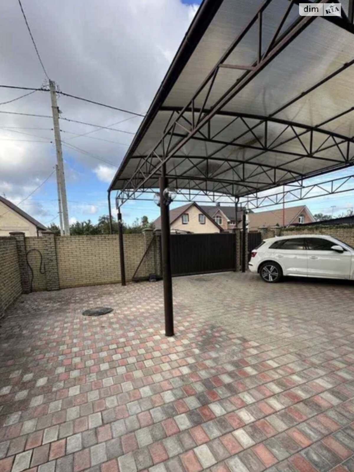 двухэтажный дом с мансардой, 322.5 кв. м, кирпич. Продажа в Днепре фото 1