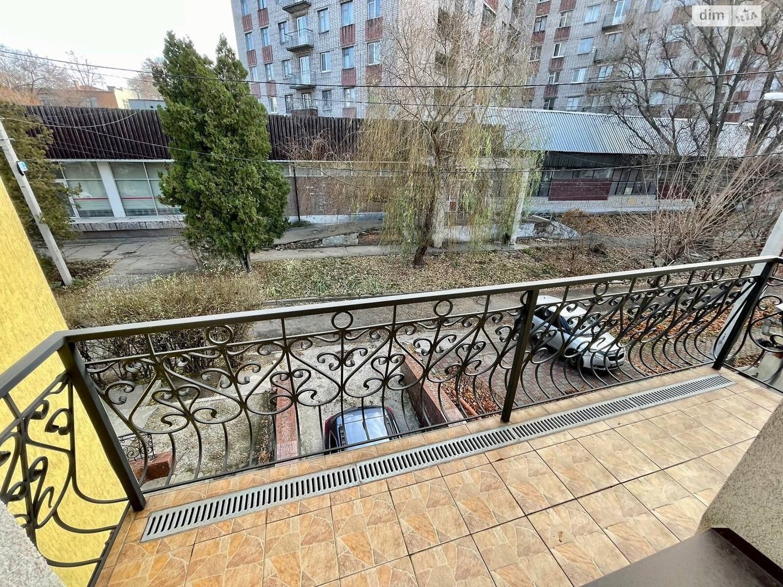 двухэтажный дом с балконом, 281.4 кв. м, кирпич. Продажа в Днепре район Лагерный фото 1 двухэтажный дом с балконом, 281.4 кв. м, кирпич. Продажа в Днепре район Лагерный фото 1