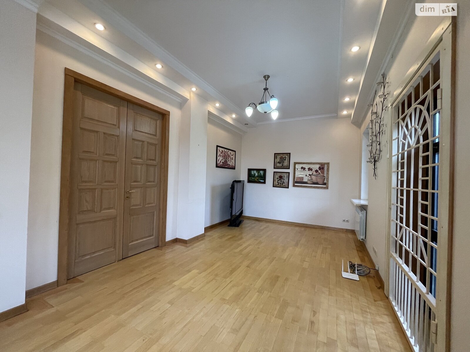 двоповерховий будинок, 303 кв. м, цегла. Продаж в Дніпрі, район Лівобережний фото 1 двоповерховий будинок, 303 кв. м, цегла. Продаж в Дніпрі, район Лівобережний фото 1