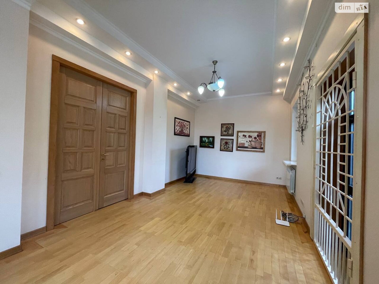 двухэтажный дом, 303 кв. м, керамзитобетон. Продажа в Днепре район Левобережный фото 1 двухэтажный дом, 303 кв. м, керамзитобетон. Продажа в Днепре район Левобережный фото 1