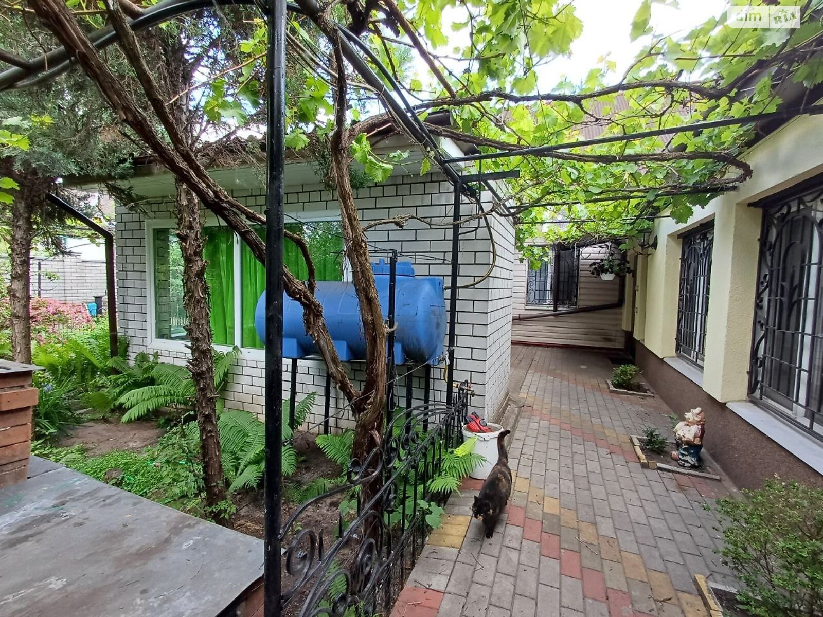 двухэтажный дом с гаражом, 154.5 кв. м, шлакобетон. Продажа в Днепре фото 1 двухэтажный дом с гаражом, 154.5 кв. м, шлакобетон. Продажа в Днепре фото 1