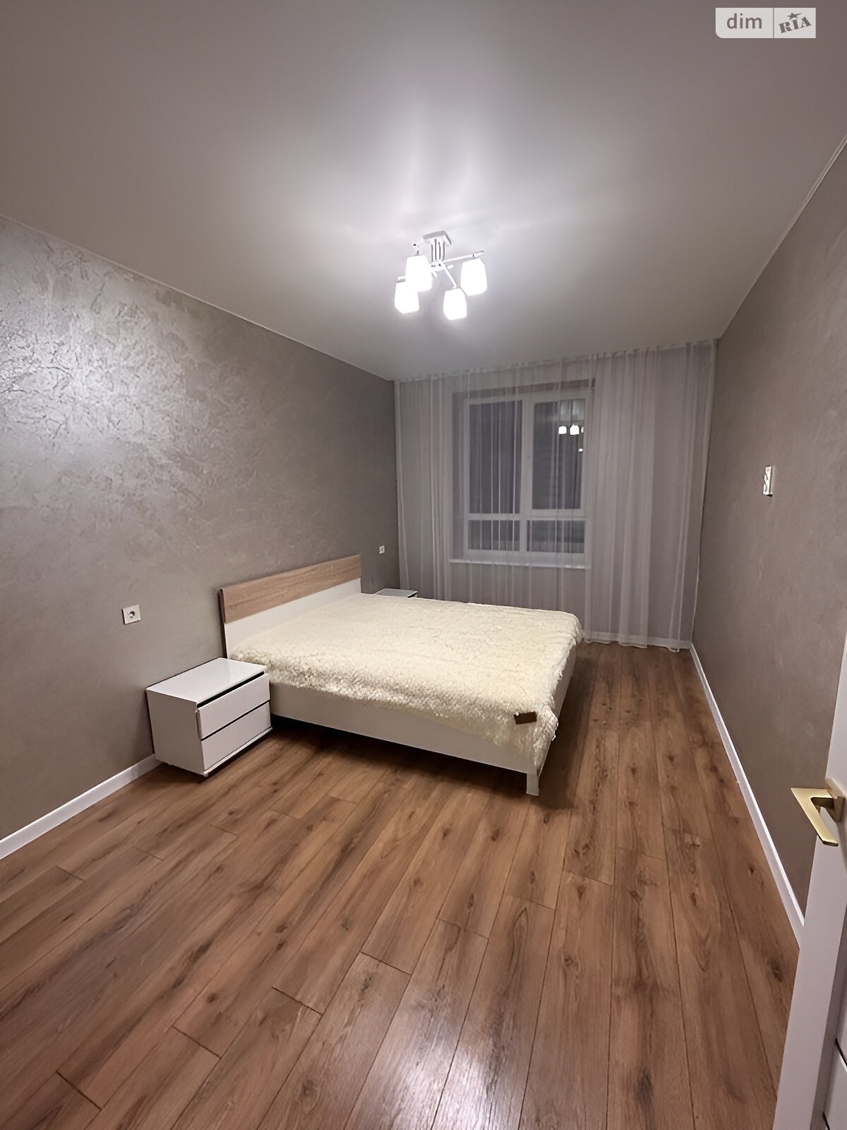 одноповерховий будинок з меблями, 105 кв. м, кирпич. Продаж в Дніпрі, район Амур-Нижньодніпровський фото 1 одноповерховий будинок з меблями, 105 кв. м, кирпич. Продаж в Дніпрі, район Амур-Нижньодніпровський фото 1