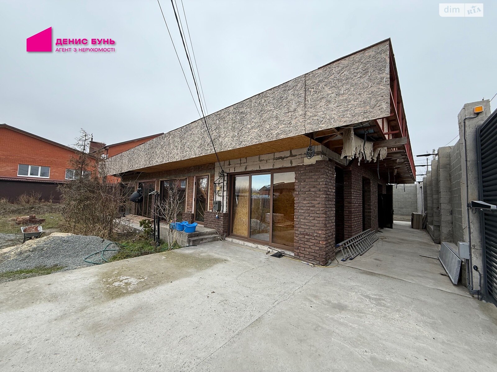 одноповерховий будинок з опаленням, 230 кв. м, кирпич. Продаж в Дніпрі, район Ломівка фото 1 одноповерховий будинок з опаленням, 230 кв. м, кирпич. Продаж в Дніпрі, район Ломівка фото 1