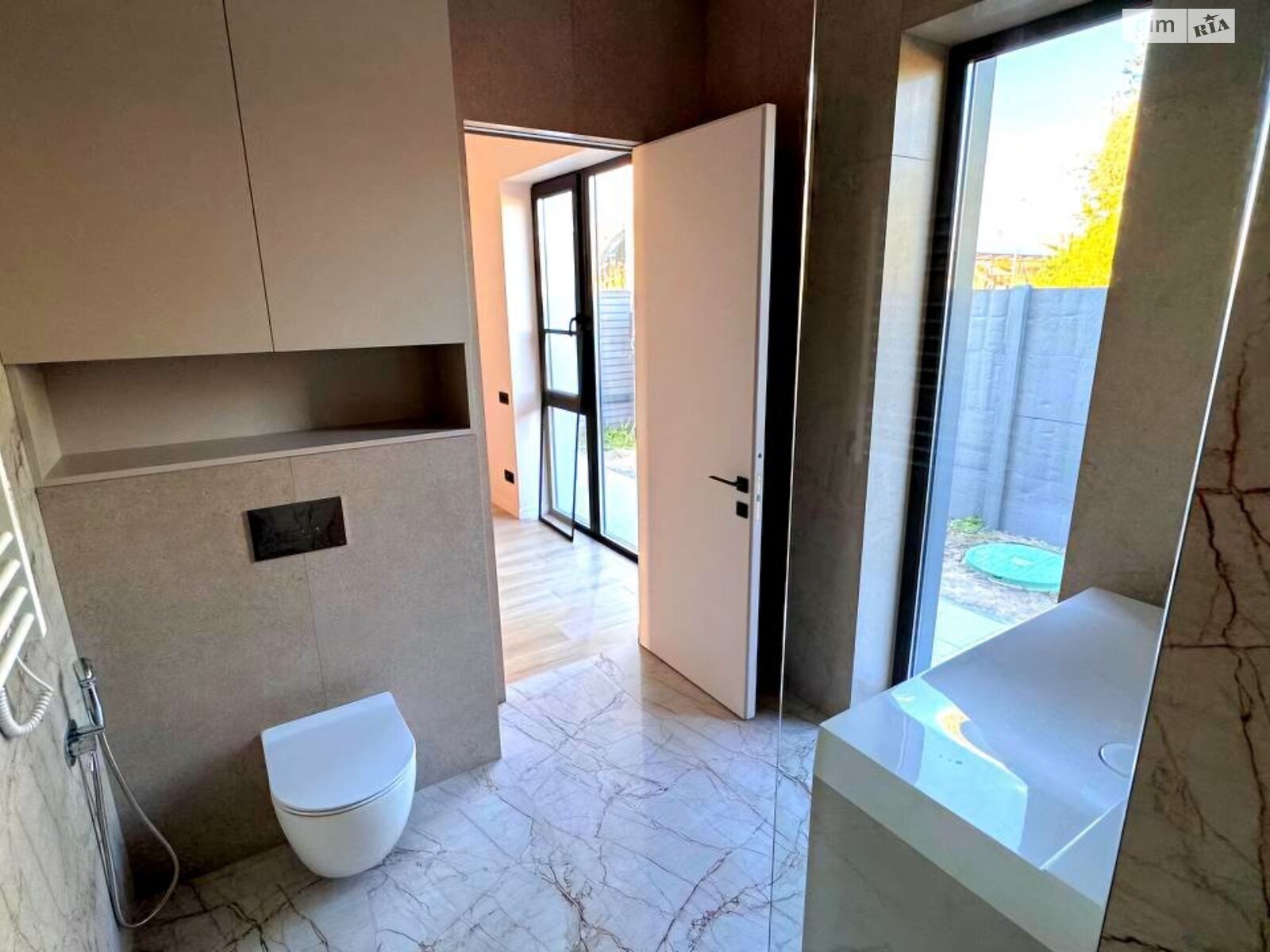 одноповерховий будинок з верандою, 105 кв. м, цегла. Продаж в Дніпрі, район Ломівка фото 1 одноповерховий будинок з верандою, 105 кв. м, цегла. Продаж в Дніпрі, район Ломівка фото 1
