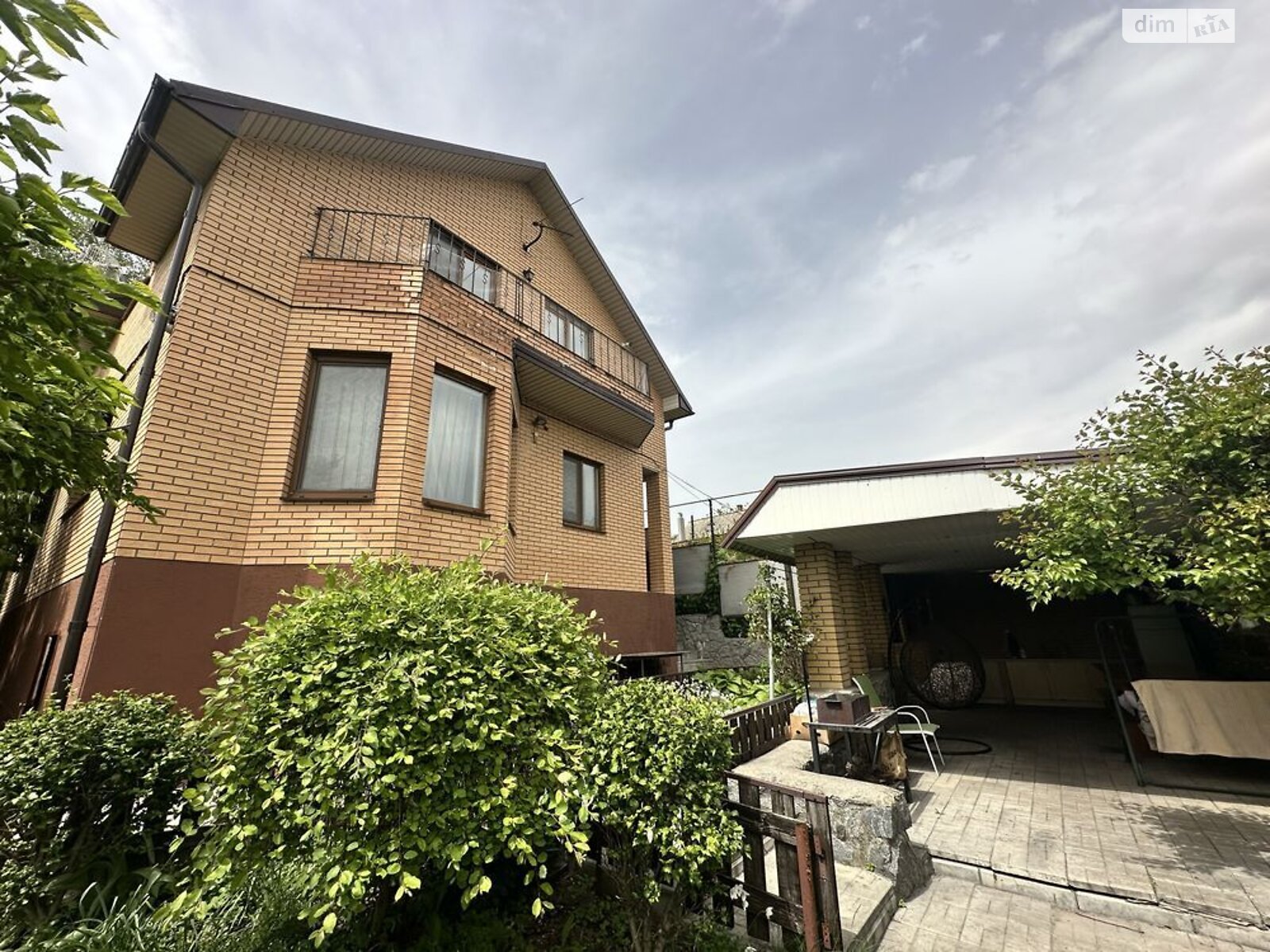 двоповерховий будинок з гаражем, 160 кв. м, ракушняк. Продаж в Дніпрі, район Лоцкам’янка фото 1 двоповерховий будинок з гаражем, 160 кв. м, ракушняк. Продаж в Дніпрі, район Лоцкам’янка фото 1