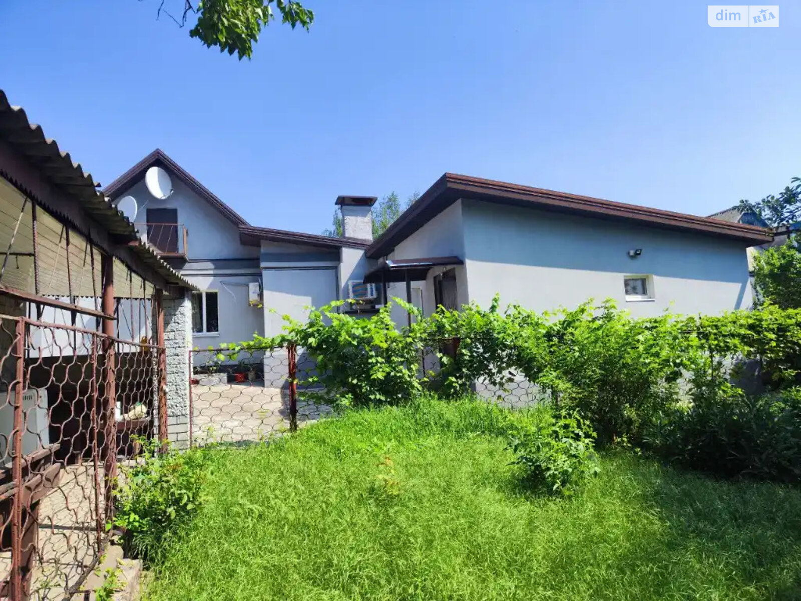 одноповерховий будинок з гаражем, 103.9 кв. м, цегла. Продаж в Дніпрі, район Лоцкам’янка фото 1 одноповерховий будинок з гаражем, 103.9 кв. м, цегла. Продаж в Дніпрі, район Лоцкам’янка фото 1
