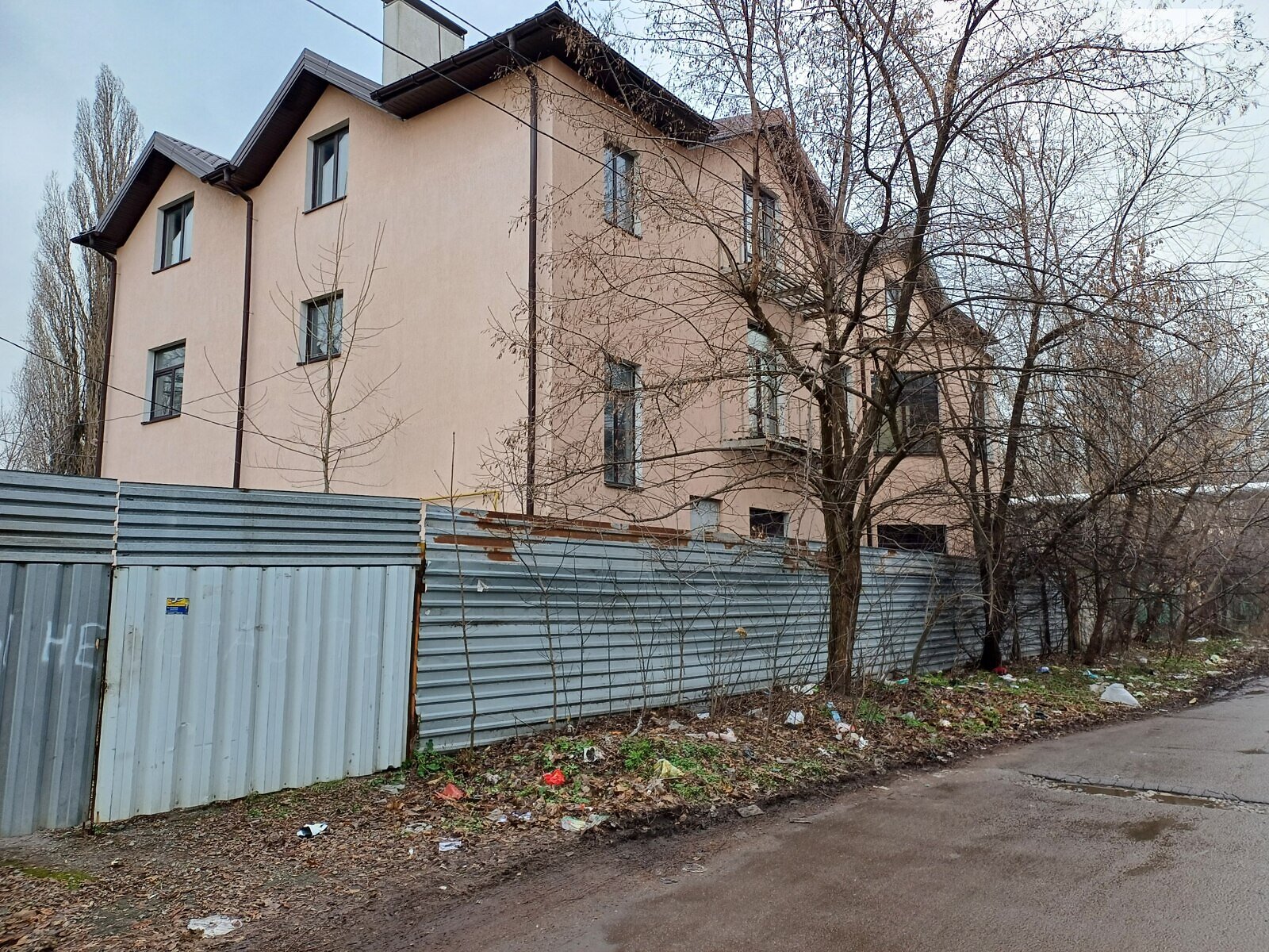 трехэтажный дом, 643.2 кв. м, кирпич. Продажа в Днепре фото 1