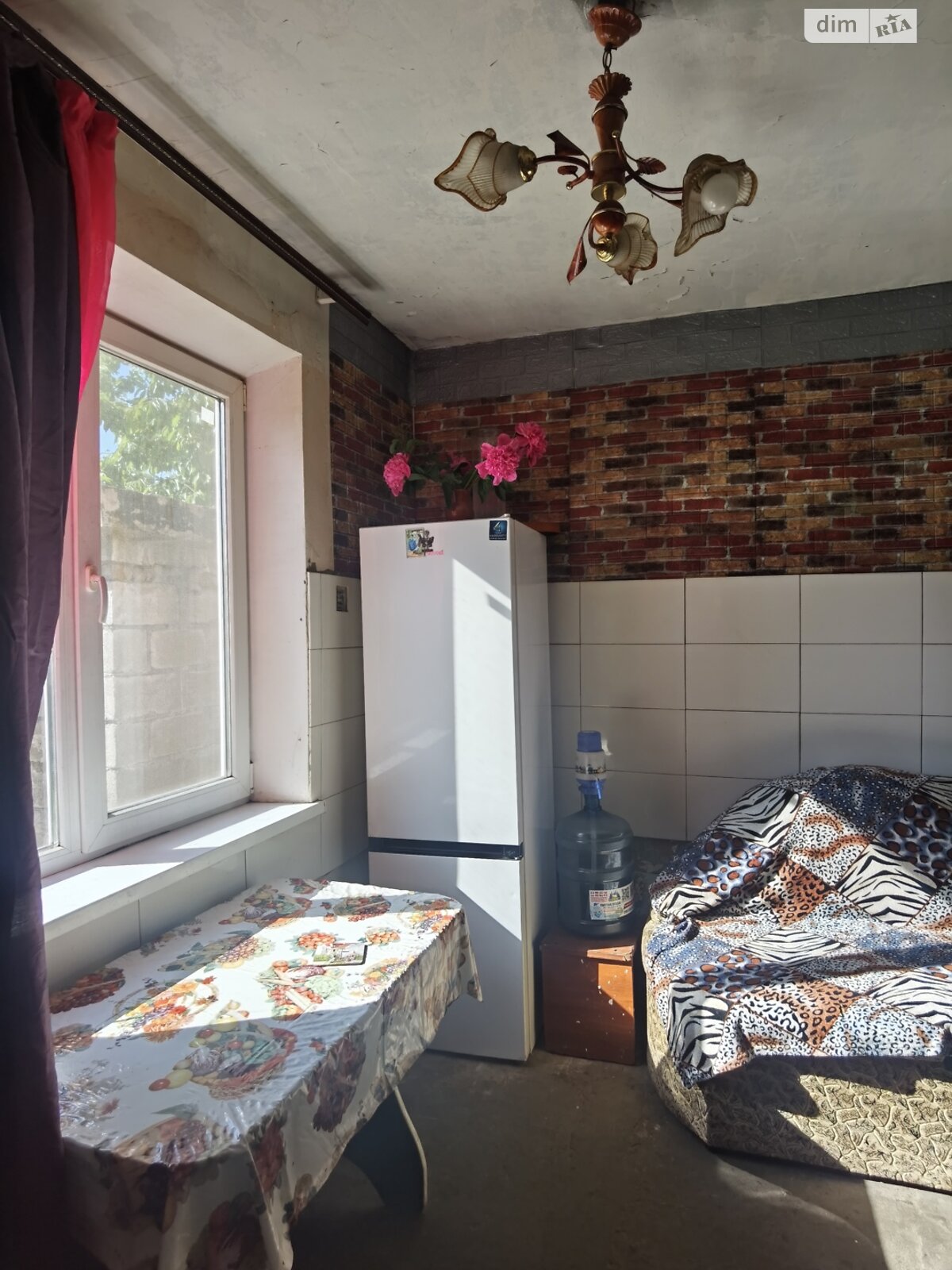 одноэтажный дом с ремонтом, 54.2 кв. м, шлакоблок. Продажа в Днепре район Металургов фото 1 одноэтажный дом с ремонтом, 54.2 кв. м, шлакоблок. Продажа в Днепре район Металургов фото 1