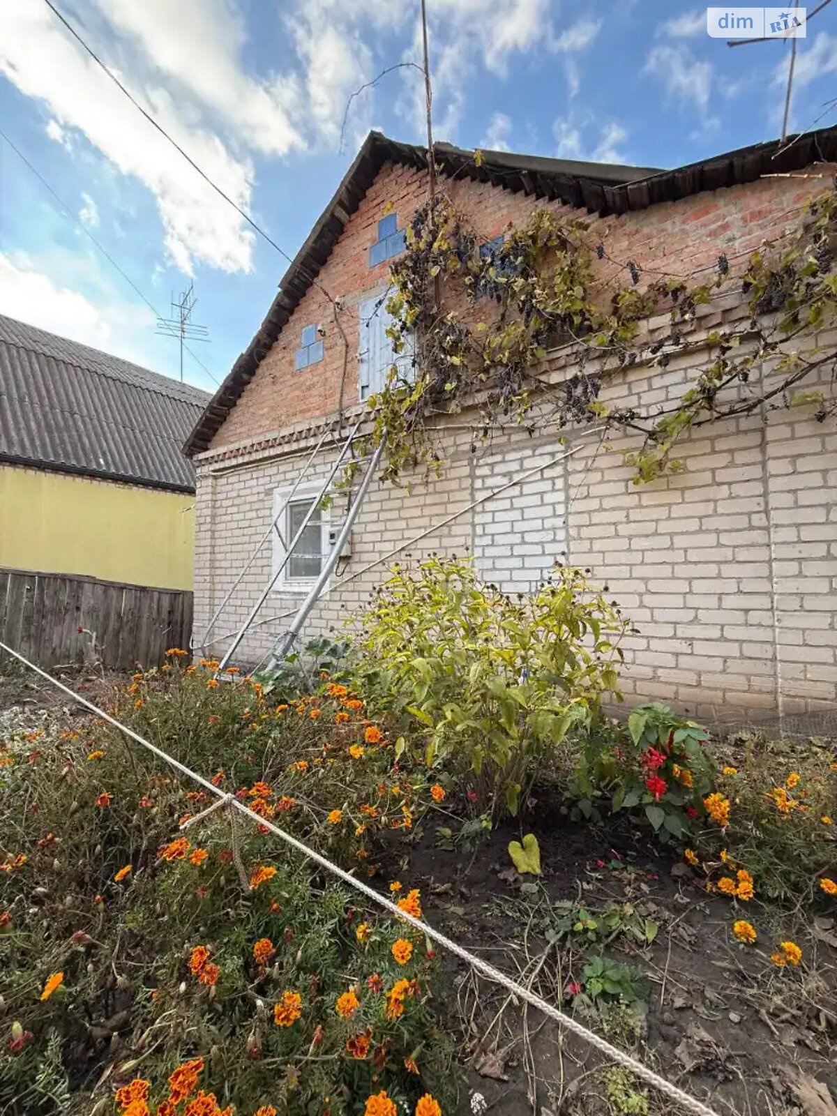 одноэтажный дом с гаражом, 68 кв. м, кирпич. Продажа в Днепре район Мирный фото 1