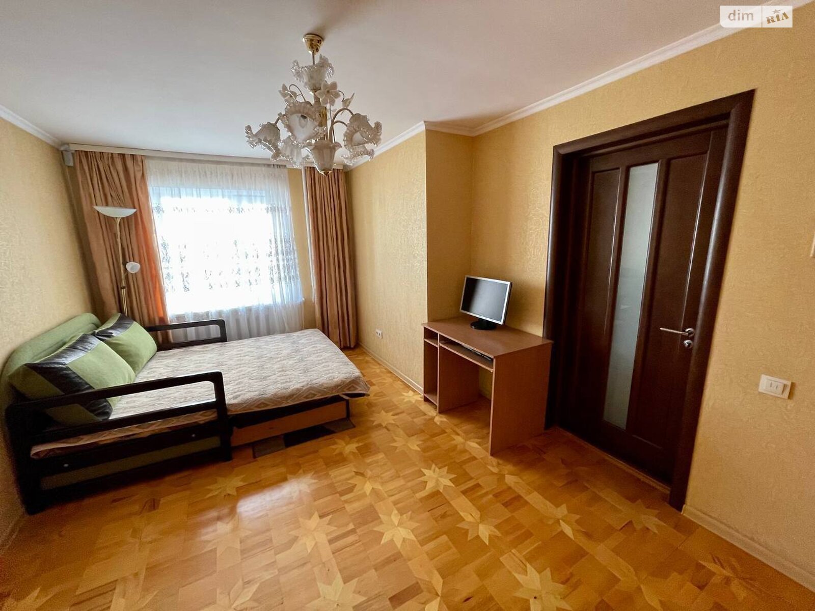 двоповерховий будинок з балконом, 281.4 кв. м, цегла. Продаж в Дніпрі, район Нагорний фото 1 двоповерховий будинок з балконом, 281.4 кв. м, цегла. Продаж в Дніпрі, район Нагорний фото 1