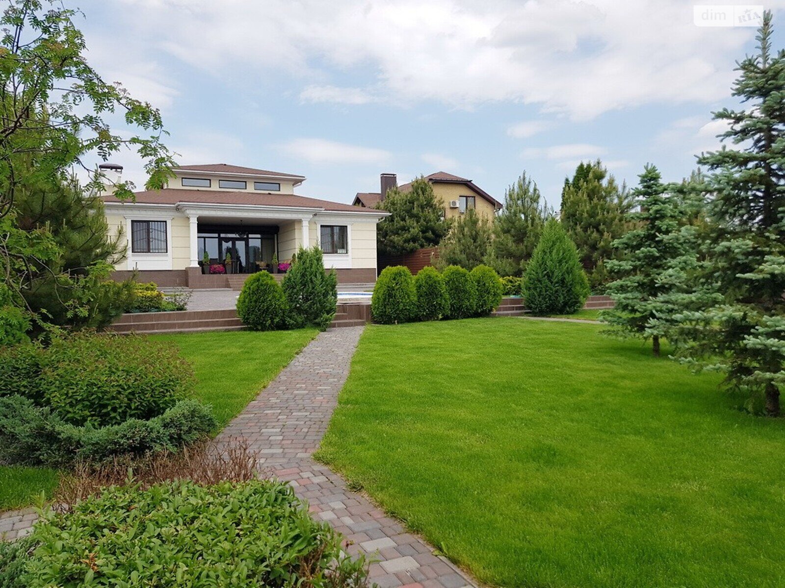 одноповерховий будинок, 200 кв. м, цегла. Продаж у Новоолександрівці фото 1 одноповерховий будинок, 200 кв. м, цегла. Продаж у Новоолександрівці фото 1
