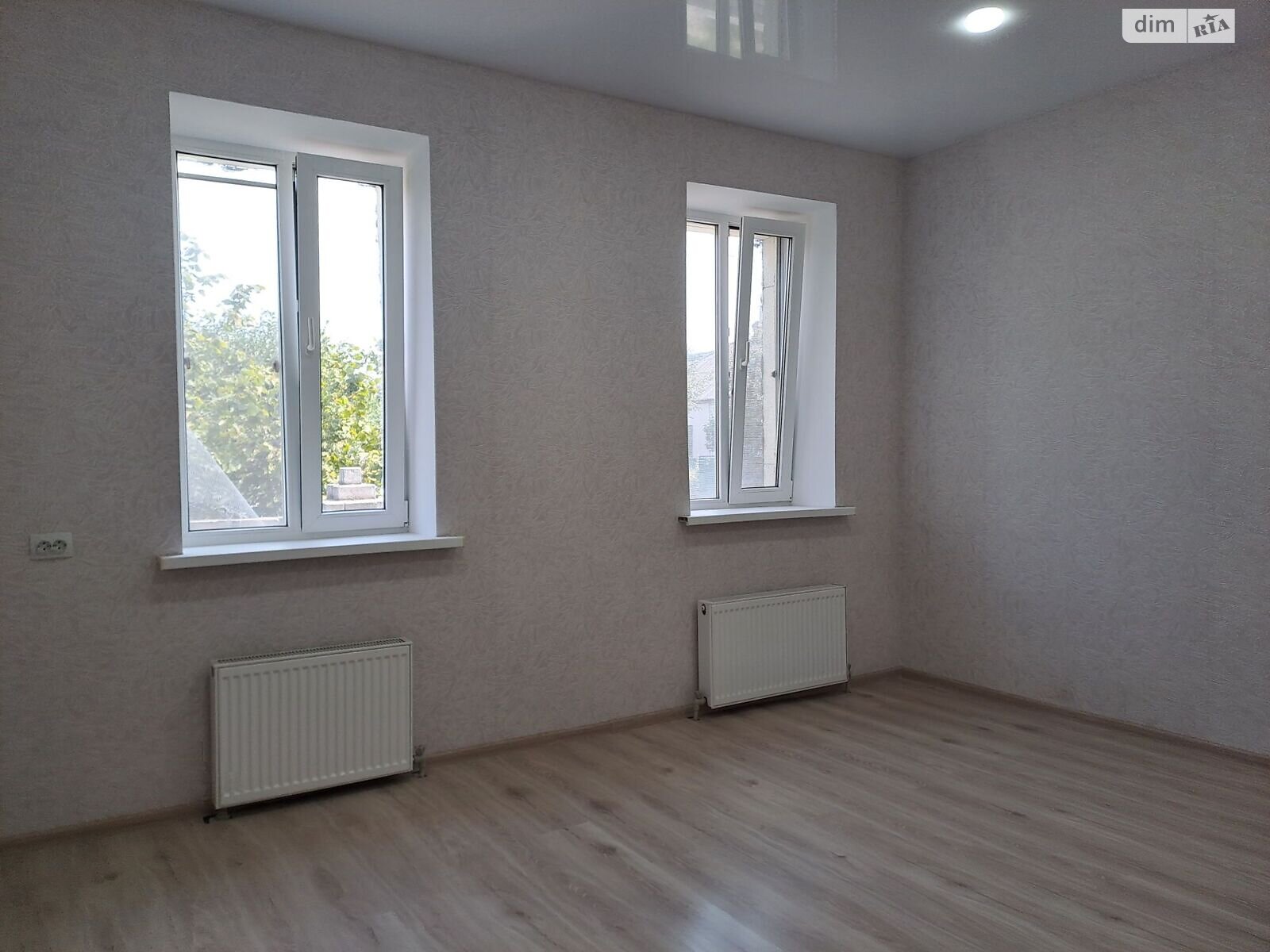 одноповерховий будинок з гаражем, 101 кв. м, кирпич. Продаж в Дніпрі, район Нове Клочко фото 1 одноповерховий будинок з гаражем, 101 кв. м, кирпич. Продаж в Дніпрі, район Нове Клочко фото 1