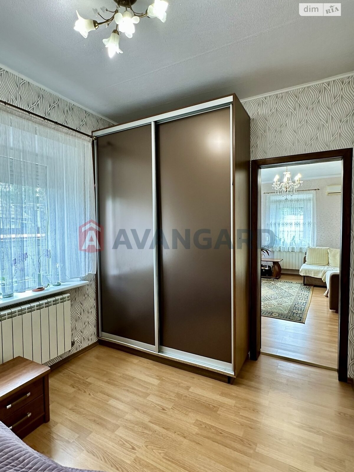 одноэтажный дом с отоплением, 188 кв. м, кирпич. Продажа в Днепре район Новокодакский фото 1 одноэтажный дом с отоплением, 188 кв. м, кирпич. Продажа в Днепре район Новокодакский фото 1