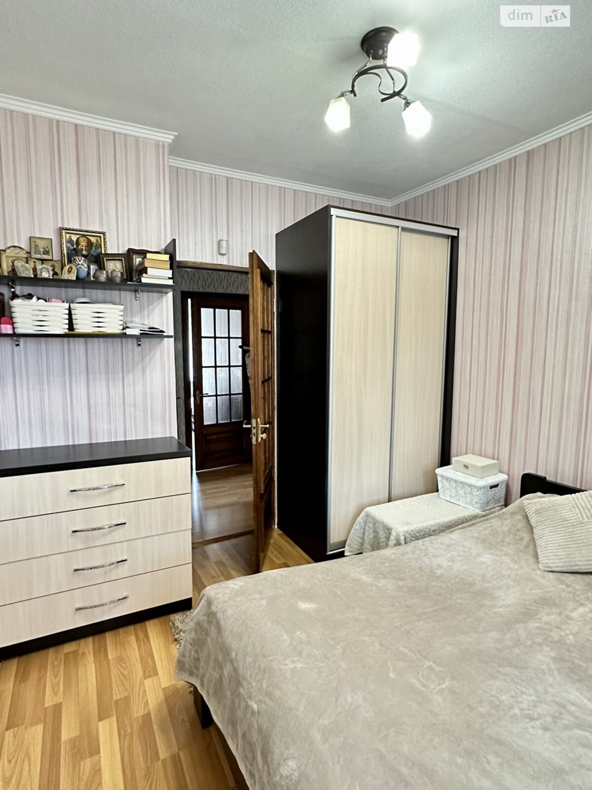 одноэтажный дом с отоплением, 188 кв. м, кирпич. Продажа в Днепре район Новокодакский фото 1 одноэтажный дом с отоплением, 188 кв. м, кирпич. Продажа в Днепре район Новокодакский фото 1
