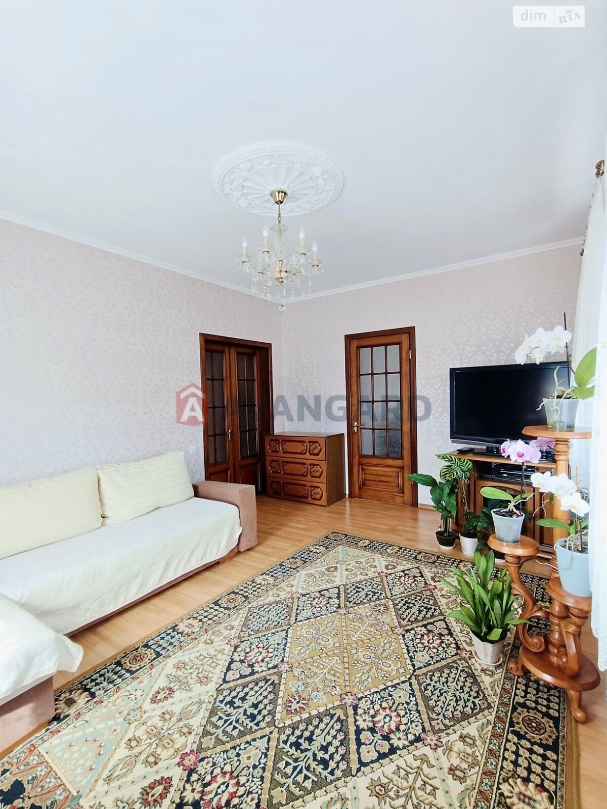 одноэтажный дом с отоплением, 188 кв. м, кирпич. Продажа в Днепре район Новокодакский фото 1 одноэтажный дом с отоплением, 188 кв. м, кирпич. Продажа в Днепре район Новокодакский фото 1