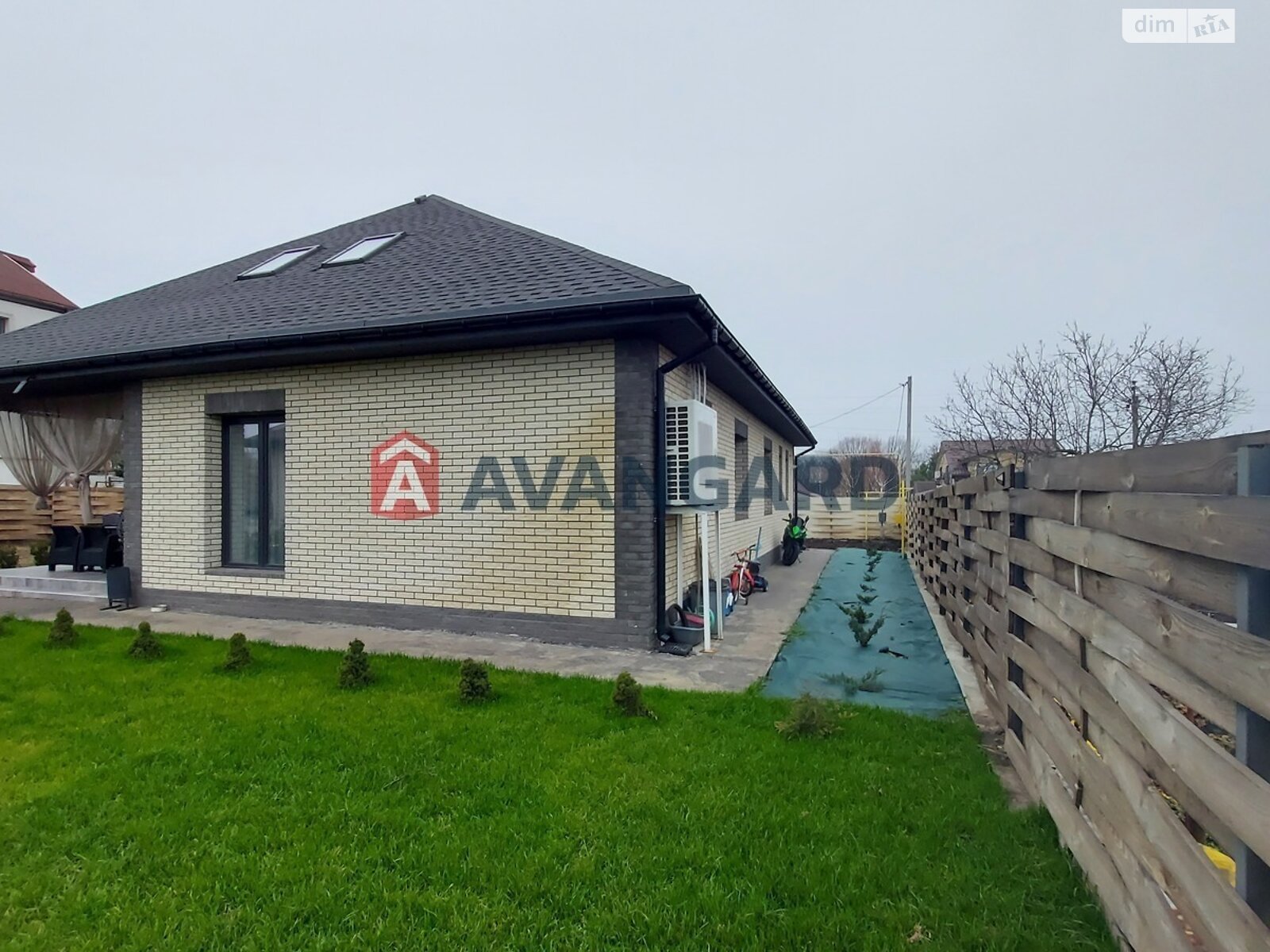 одноэтажный дом, 140 кв. м, кирпич. Продажа в Днепре район Новокодакский фото 1 одноэтажный дом, 140 кв. м, кирпич. Продажа в Днепре район Новокодакский фото 1