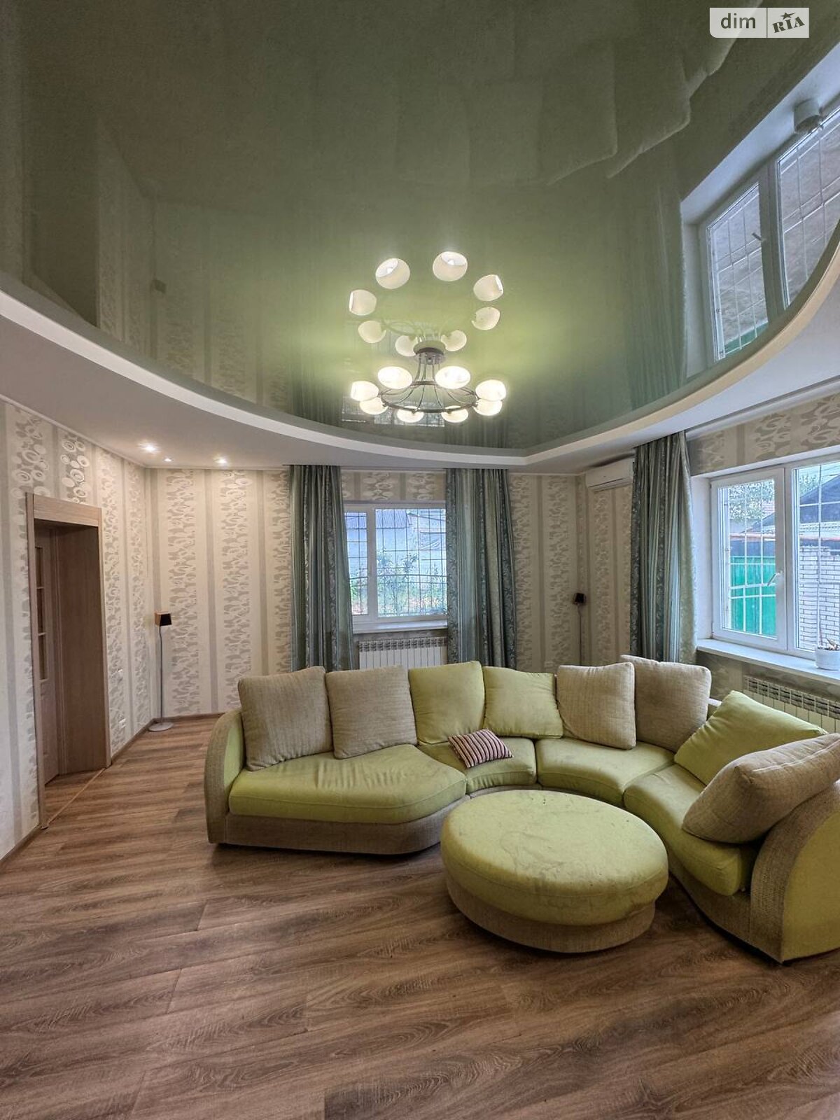 двоповерховий будинок з верандою, 196.7 кв. м, цегла. Продаж в Дніпрі, район Новокодацький фото 1 двоповерховий будинок з верандою, 196.7 кв. м, цегла. Продаж в Дніпрі, район Новокодацький фото 1