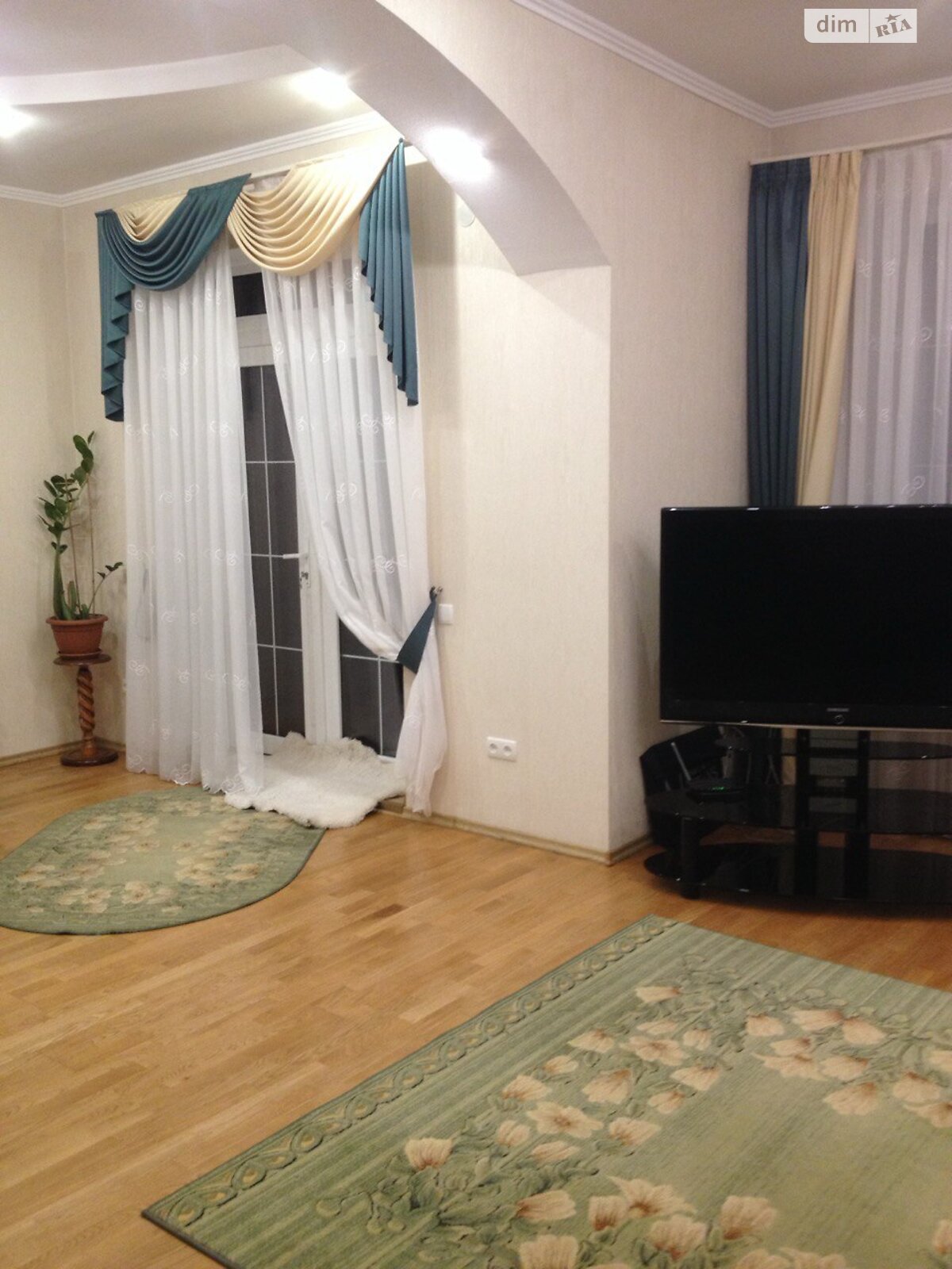двоповерховий будинок з гаражем, 170.1 кв. м, цегла. Продаж у Дніпрі фото 1 двоповерховий будинок з гаражем, 170.1 кв. м, цегла. Продаж у Дніпрі фото 1