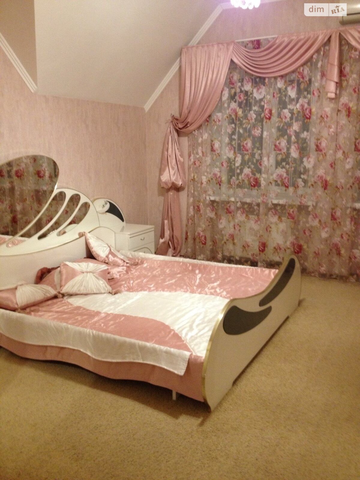 двоповерховий будинок з гаражем, 170 кв. м, цегла. Продаж у Дніпрі фото 1 двоповерховий будинок з гаражем, 170 кв. м, цегла. Продаж у Дніпрі фото 1