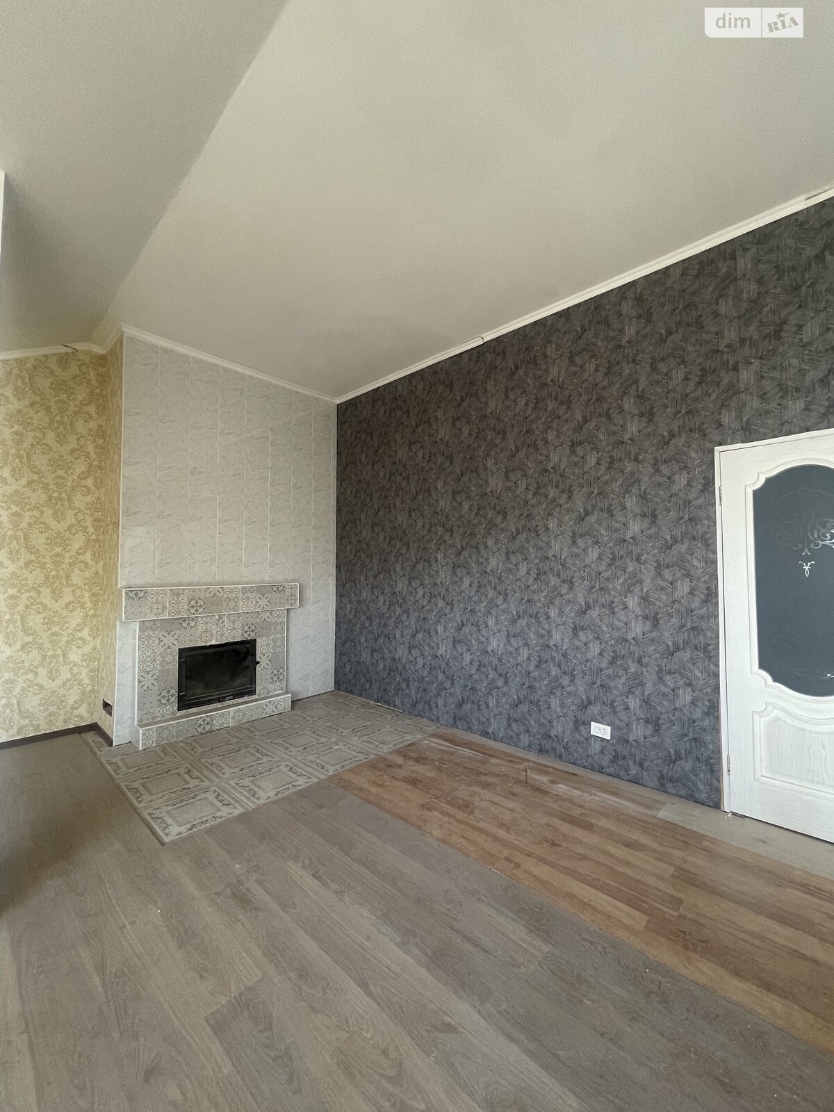 двухэтажный дом с верандой, 385 кв. м, кирпич. Продажа в Днепре район Одинковка фото 1 двухэтажный дом с верандой, 385 кв. м, кирпич. Продажа в Днепре район Одинковка фото 1