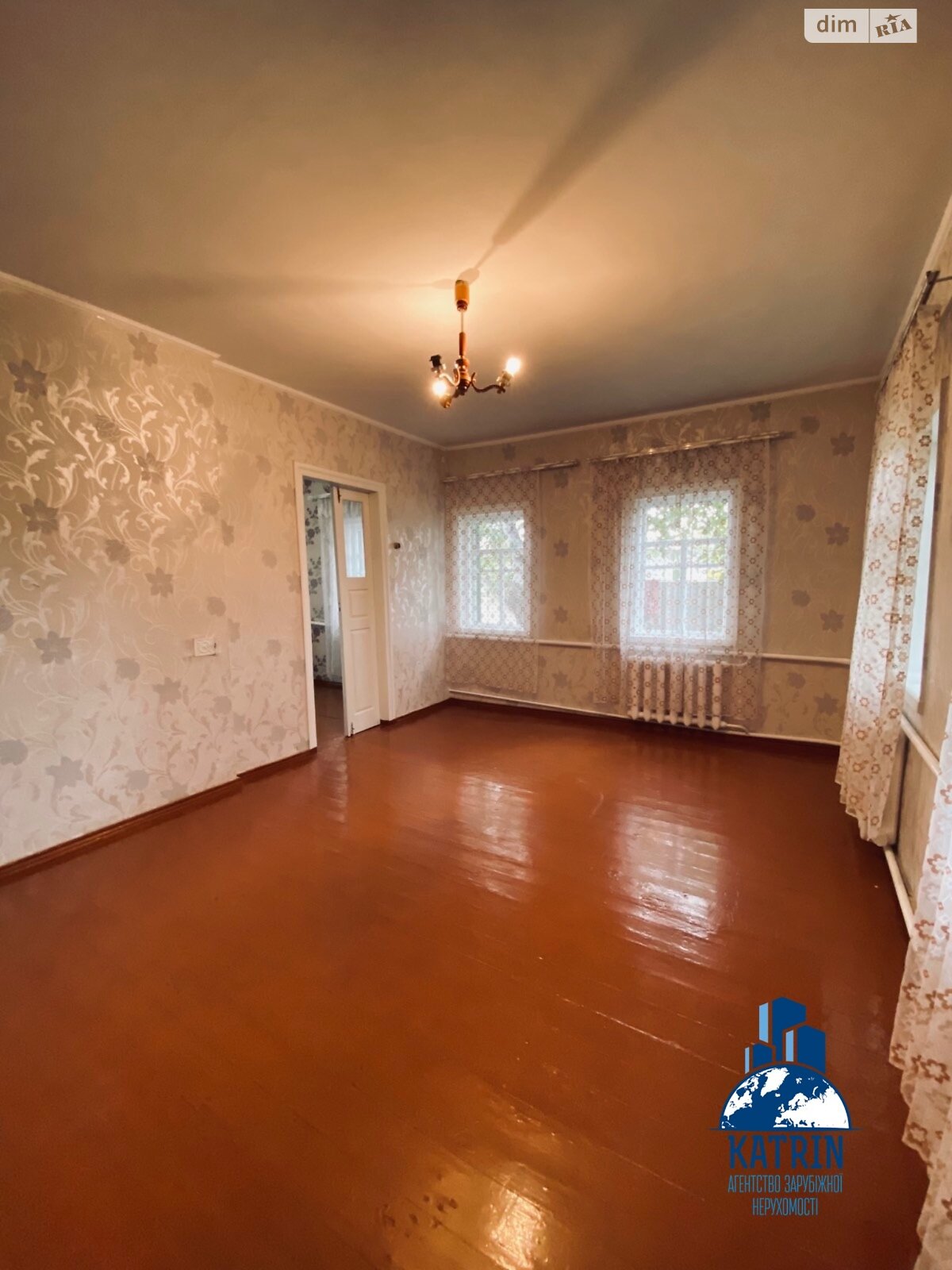 одноповерховий будинок з ремонтом, 39.4 кв. м, цегла. Продаж у Дніпрі фото 1 одноповерховий будинок з ремонтом, 39.4 кв. м, цегла. Продаж у Дніпрі фото 1