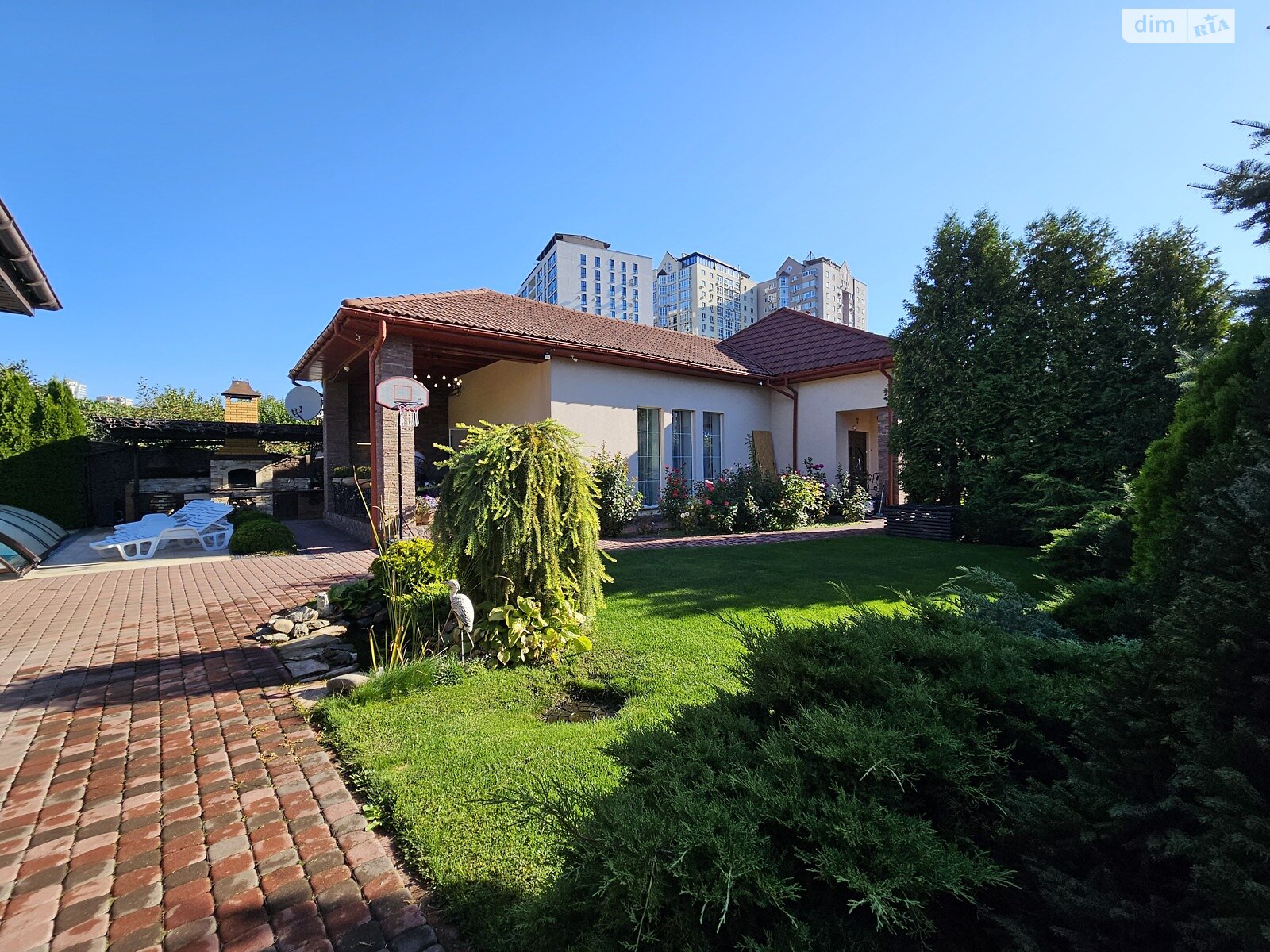 двоповерховий будинок з мансардою, 211.8 кв. м, газобетон. Продаж в Дніпрі, район Перемога-2 фото 1