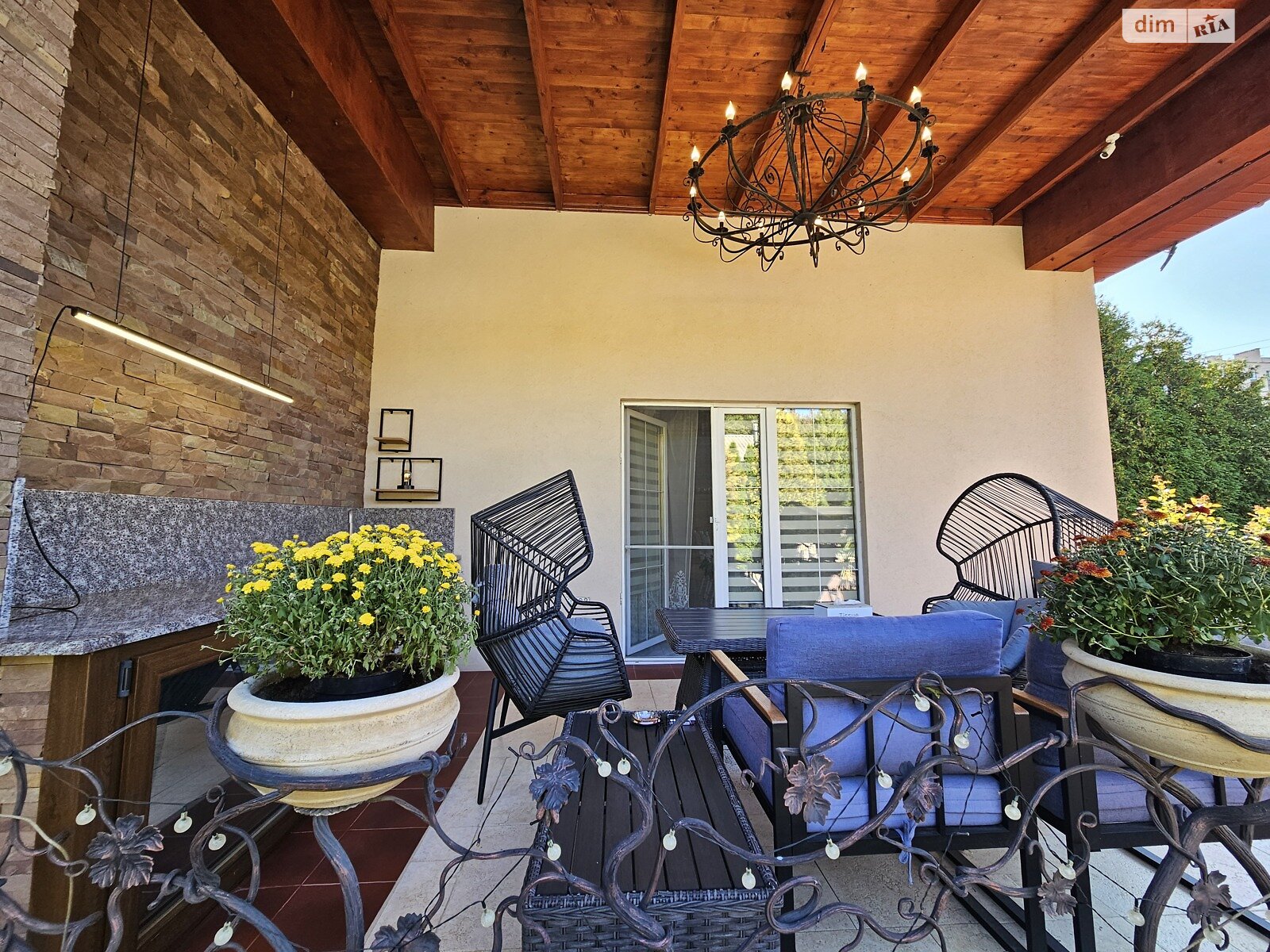 двоповерховий будинок з мансардою, 211.8 кв. м, газобетон. Продаж в Дніпрі, район Перемога-2 фото 1