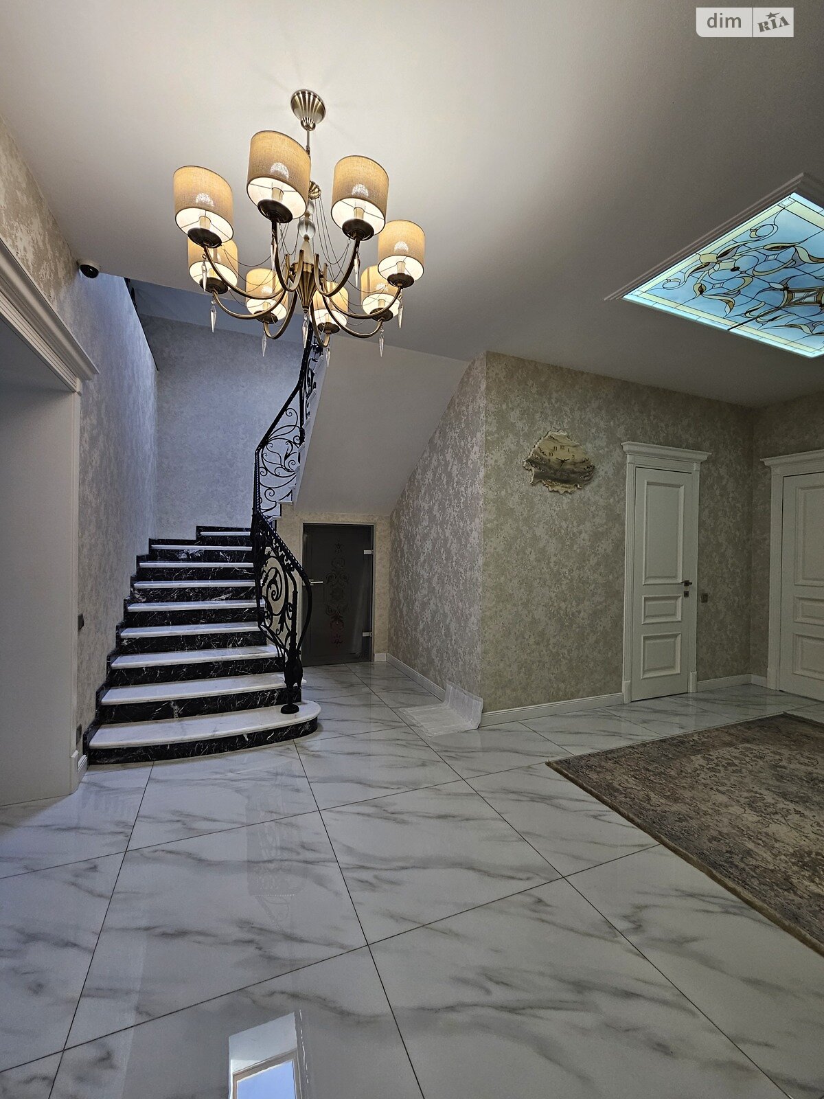 двоповерховий будинок з мансардою, 211.8 кв. м, газобетон. Продаж в Дніпрі, район Перемога-2 фото 1