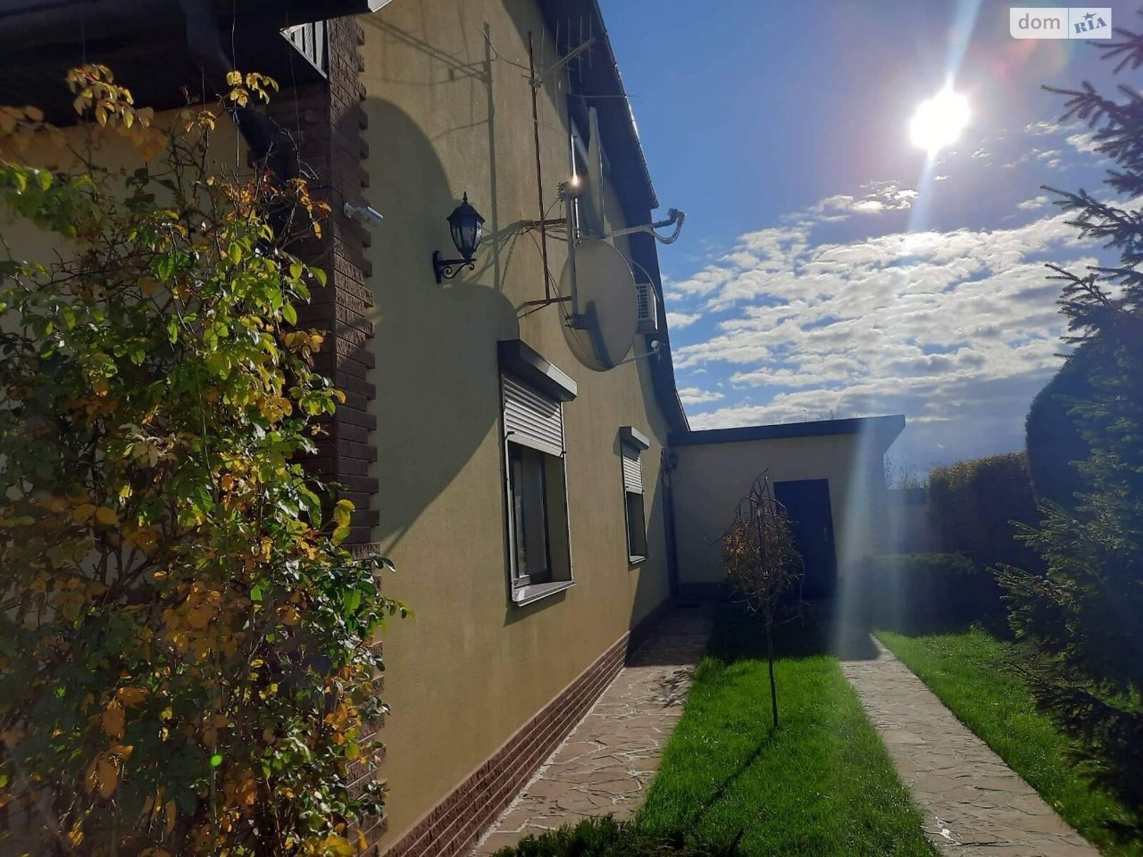 двухэтажный дом с верандой, 287.3 кв. м, кирпич. Продажа в Подгородном фото 1 двухэтажный дом с верандой, 287.3 кв. м, кирпич. Продажа в Подгородном фото 1