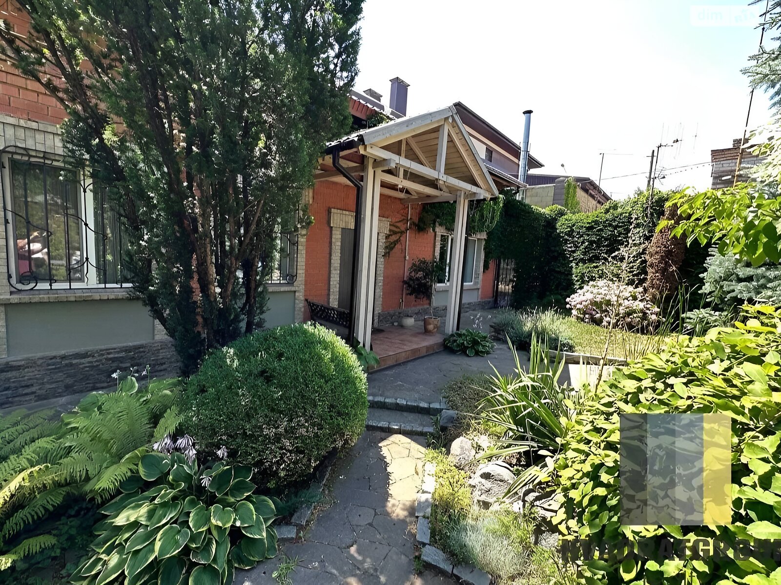 двухэтажный дом с отоплением, 226.1 кв. м, кирпич. Продажа в Днепре район Подстанция фото 1 двухэтажный дом с отоплением, 226.1 кв. м, кирпич. Продажа в Днепре район Подстанция фото 1