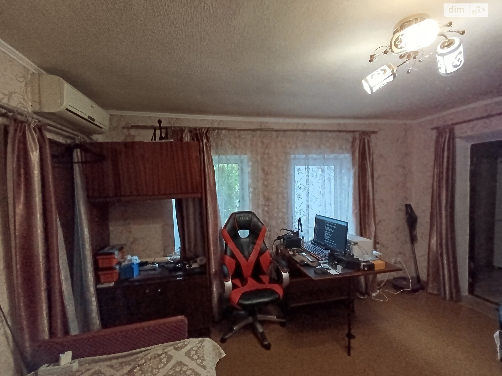 одинадцатиэтажный дом с гаражом, 37 кв. м, кирпич. Продажа в Днепре район Рыбальская Балка фото 1 одинадцатиэтажный дом с гаражом, 37 кв. м, кирпич. Продажа в Днепре район Рыбальская Балка фото 1